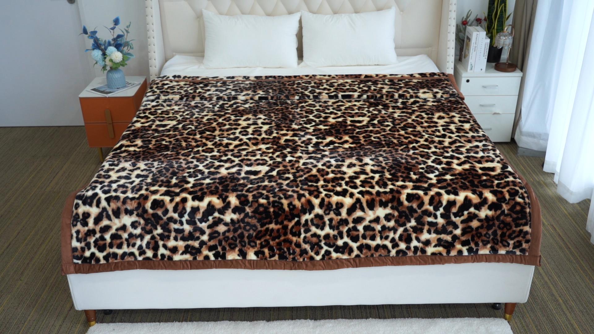 倖田來未 BLANKET IN CUSHION ブランケット クッション 倖田來未