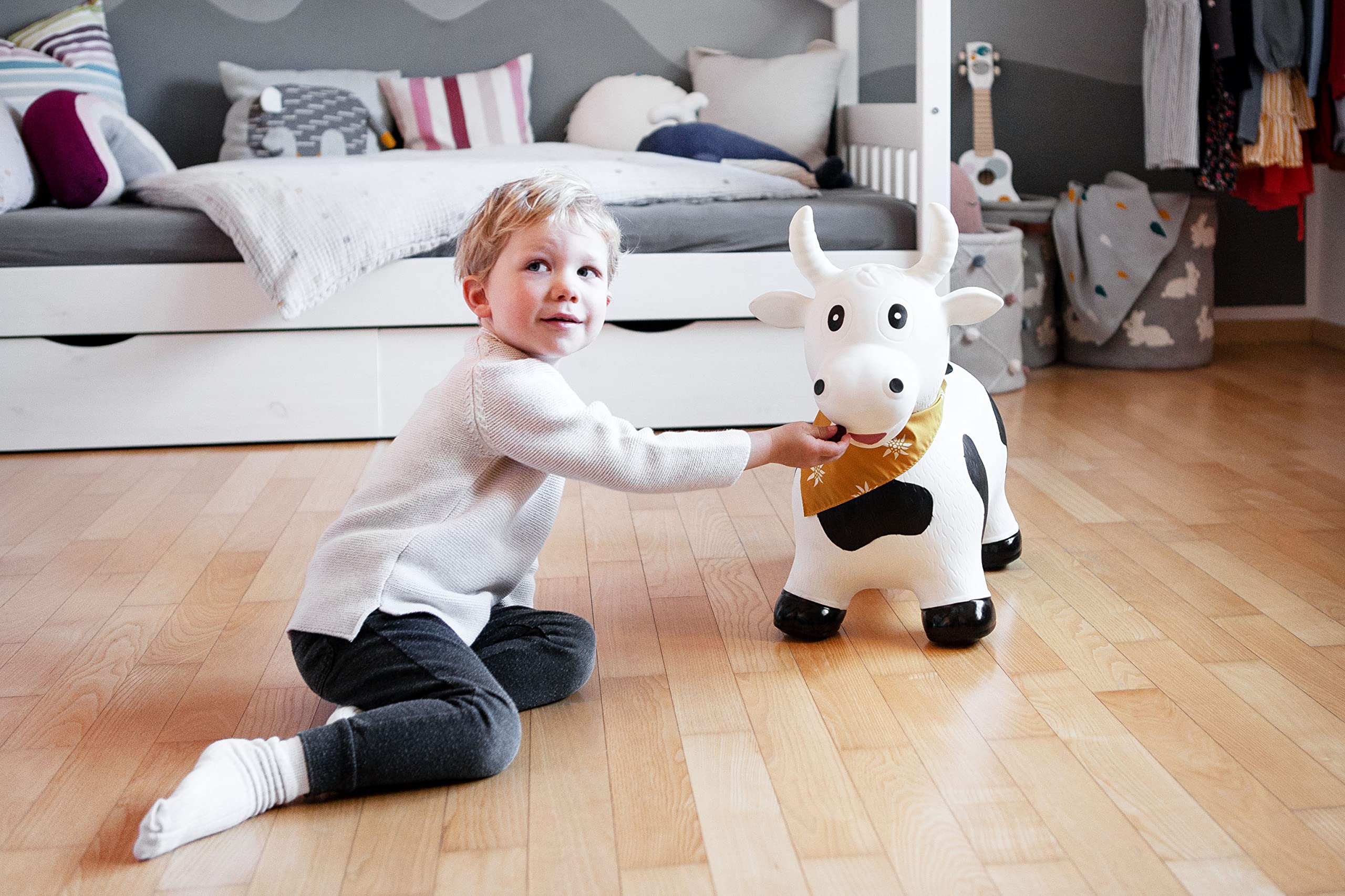 Kindsgut Animal para Saltar, Animal de Salto, Saltar, Vaca, brincar, para Bebes & niño pequeño, Inflable, con inflador, Unisex