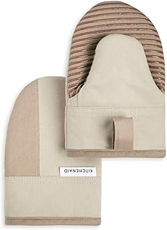 Beacon Two-Tone Non-Slip Mini Oven Mitt Set, Milkshake/Beige, 5.5"x8", 2 Piece
