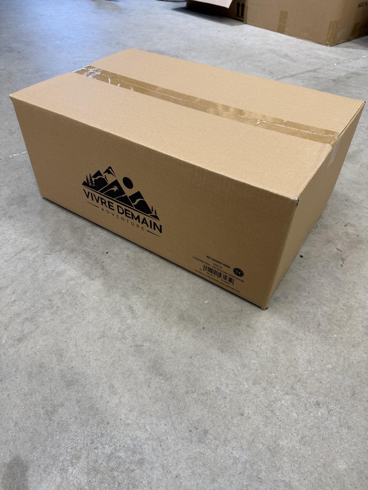 Kit de Survie XXL Sac à Dos et Bivouac Autonome | Équipement Multi-outils, Hamac avec Moustiquaire, Panneau Solaire Inclus, Trousse de Premiers Secours, Cuisine de Camping