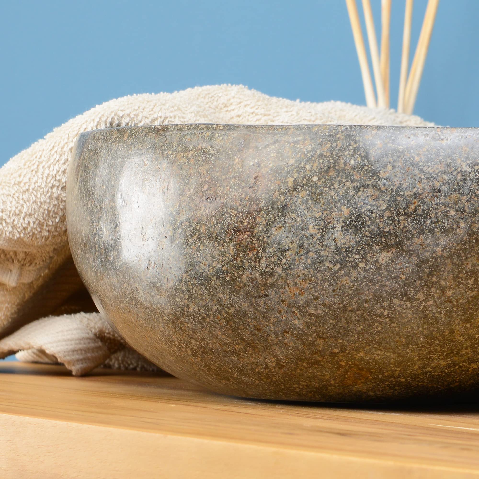 35 cm Lavabo in pietra naturale in pietra di fiume grigio ovale esternamente lucidato WOHNFREUDEN