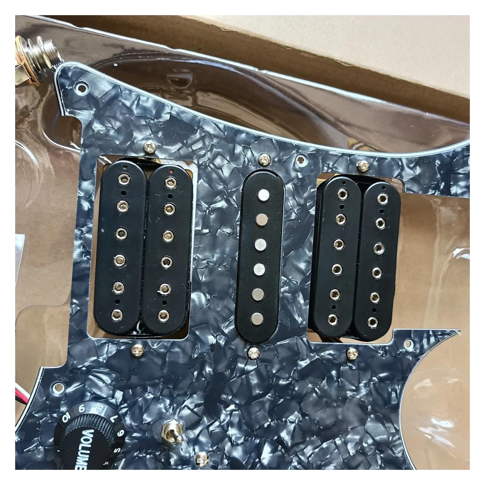 Aggiorna Il Battipenna Precablato HSH Con Pickup Alnico V Set Di Interruttori Multifunzione A 7 Vie Per Chitarra Elettrica(3/4)