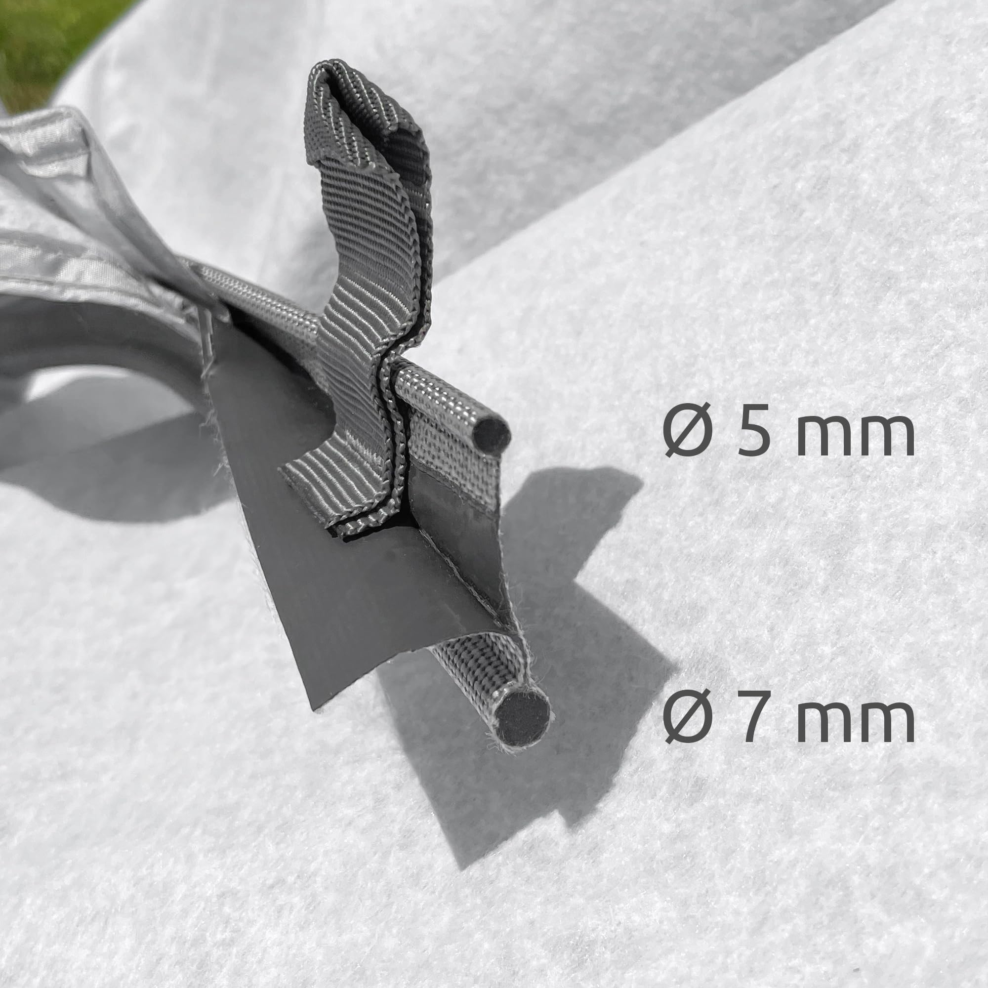 your GEAR Plandeka termiczna do przyczep kempingowych 435 x 250 cm – żagiel przeciwsłoneczny do przyczepy kempingowej UV 80+, odblaskowa, nieprzepuszczająca światła, wodoszczelna