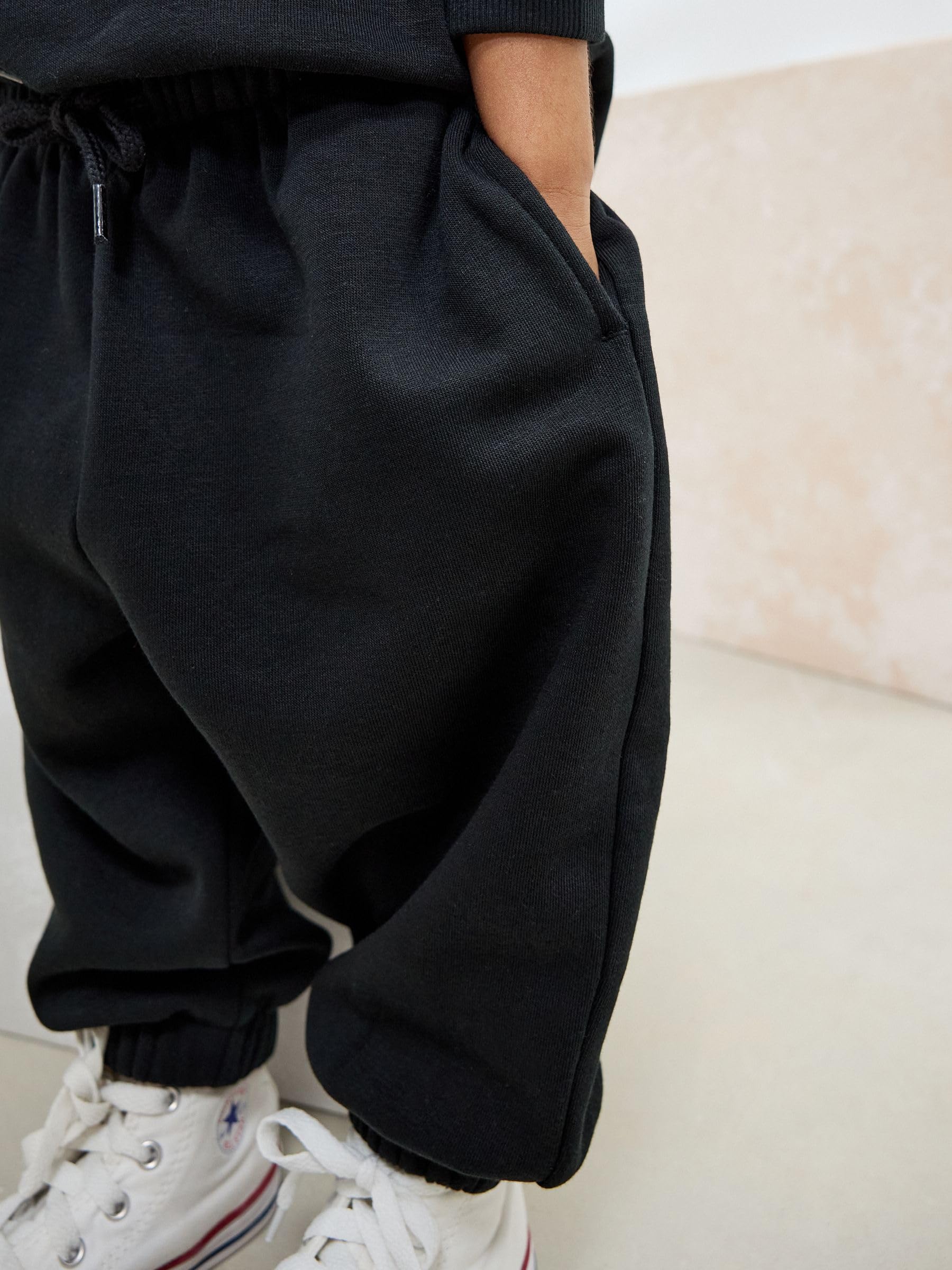 NEXT Jungen Hoodie mit Slogan und Jogginghose im Set 62-122