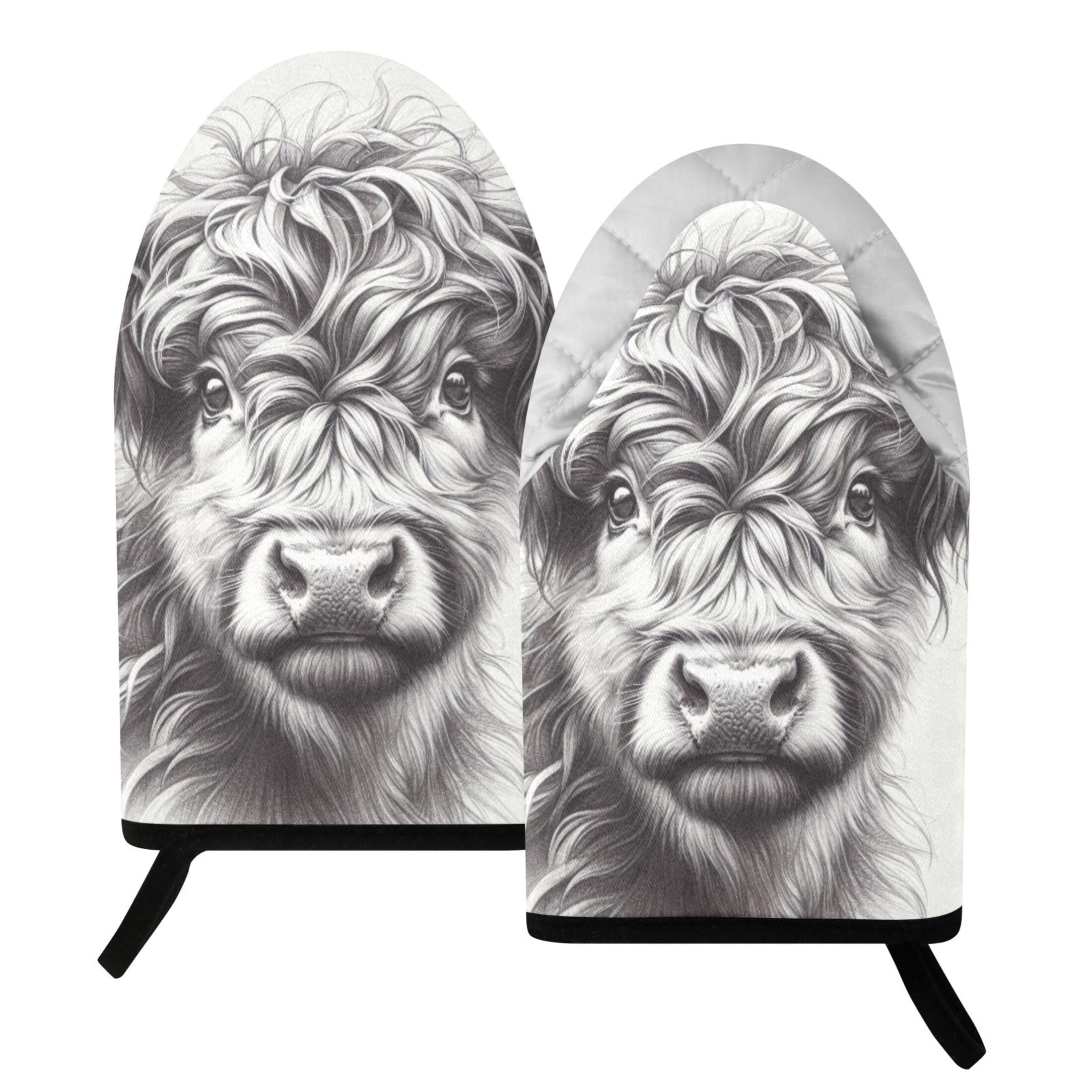 Fuauuyl Oven Mitts Heat Resistant Kitchen Gloves, Highland Cow Portrait Classic Oven Gloves with Hanging Loop for Baking BBQ Cooking Grilling, 1 Pair, 9.5 in