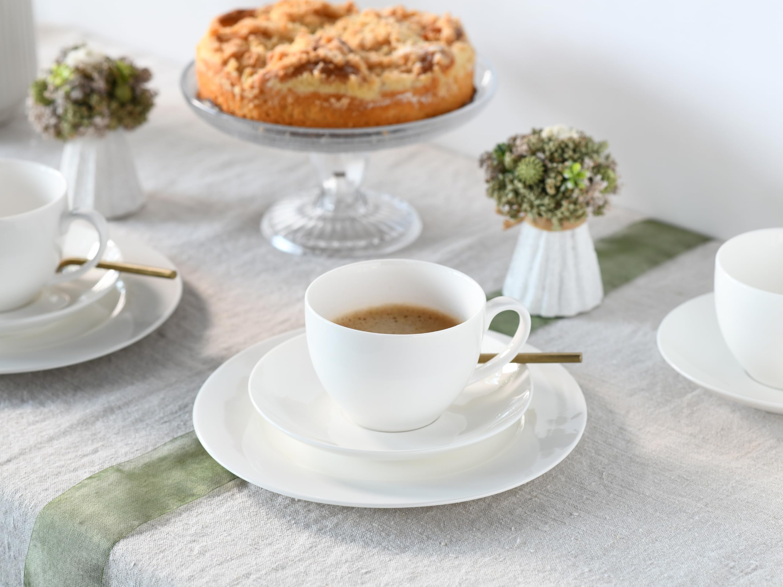 CreaTable, 22159, seria Fleur Royal, 42-częściowy zestaw naczyń, serwis porcelanowy, nadaje się do mycia w zmywarce i używania w kuchence mikrofalowej, wysokiej jakości produkcja