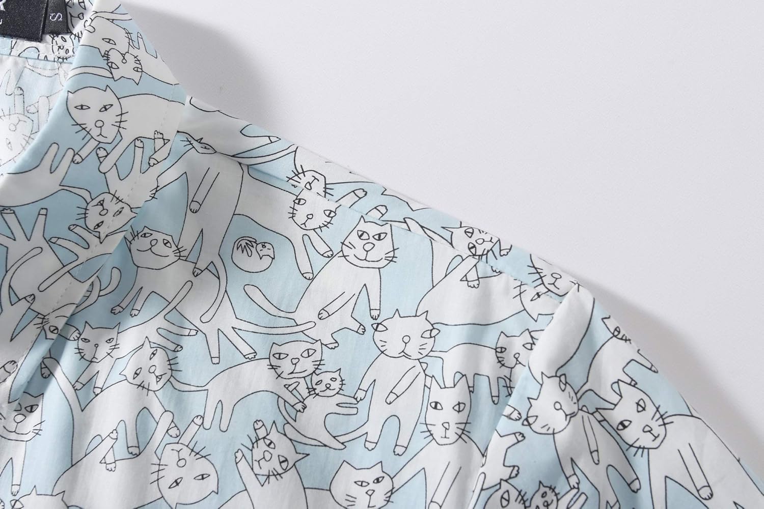 SSLR Men's Casual Button-Down Shirts Short Sleeve Tropical Hawaiian Shirts for Men - Image 4