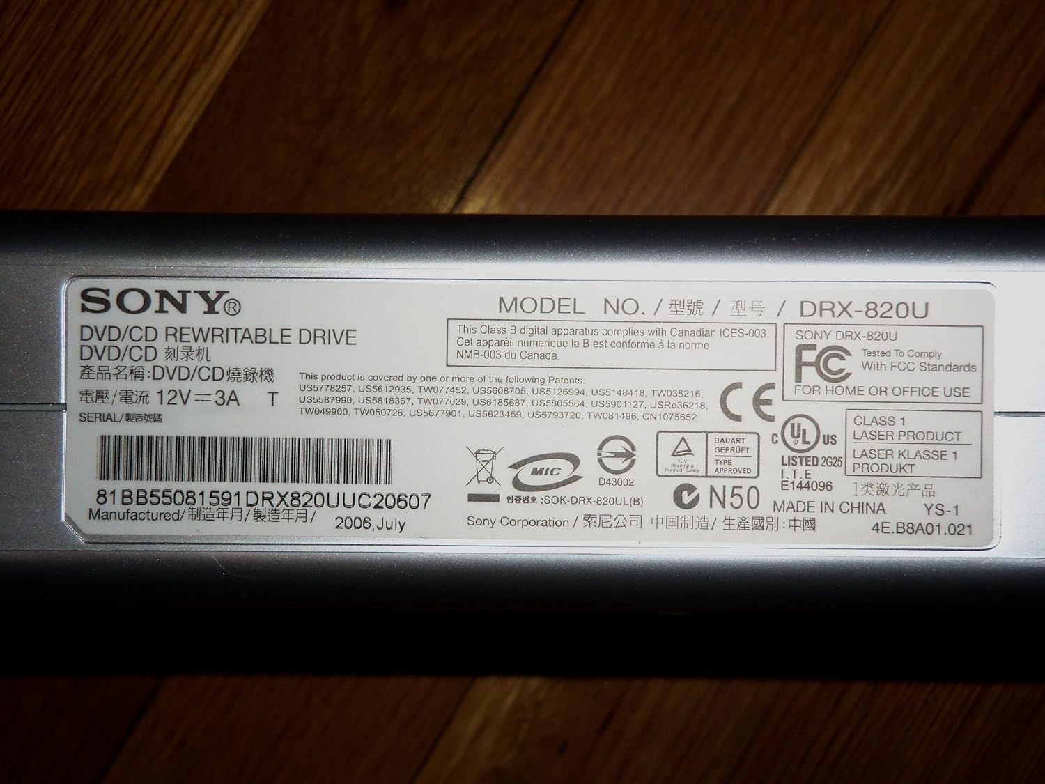 Sony DRX820U External USB 2.0 DVD+R Double Layer/DVD+RW Drive