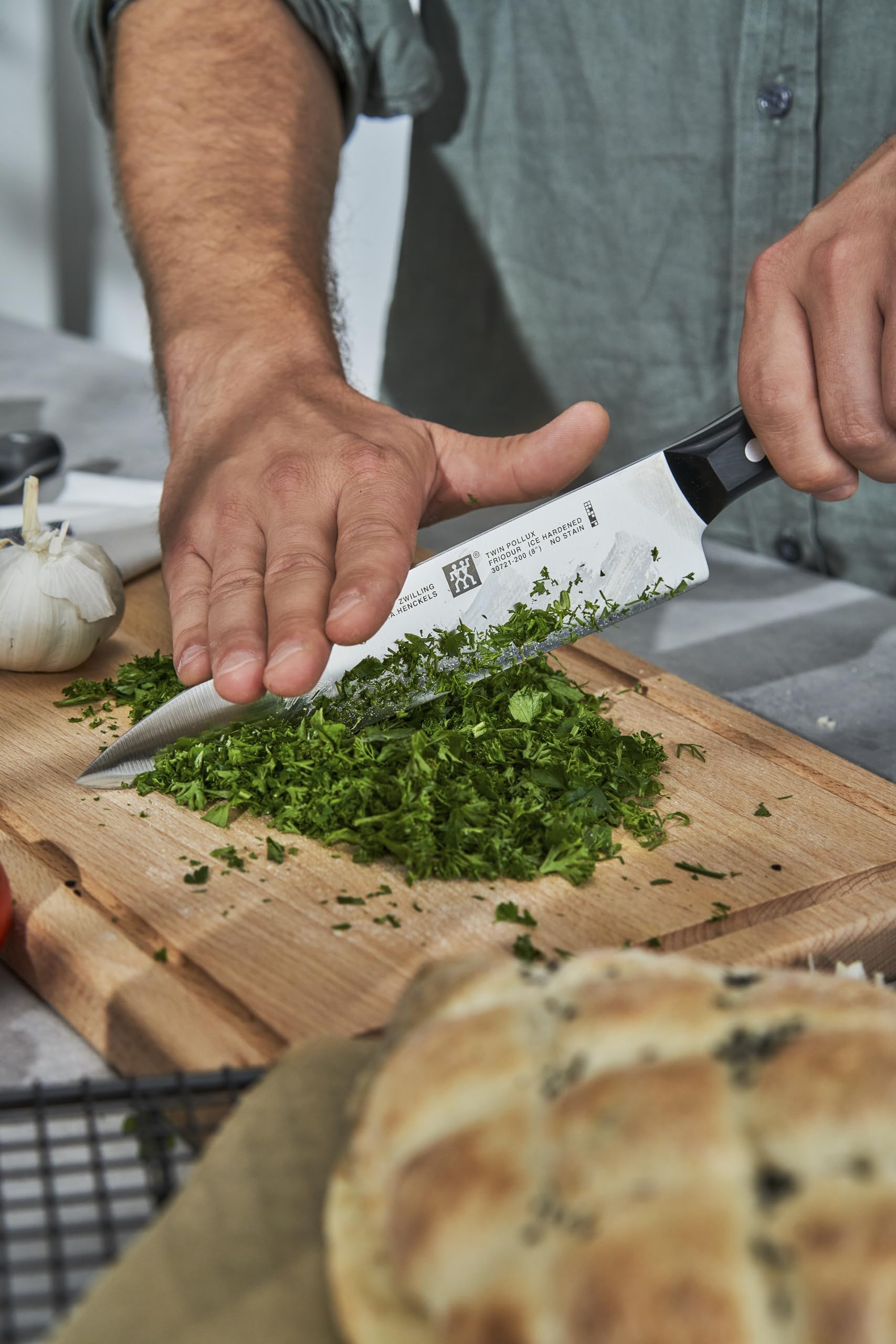 ZWILLING Juego de cuchillos, 3 piezas, Cuchillo para mechar y adornar, Cuchillo para carne, Cuchillo de chef, Mango especial de acero inoxidable/plástico, Twin Pollux