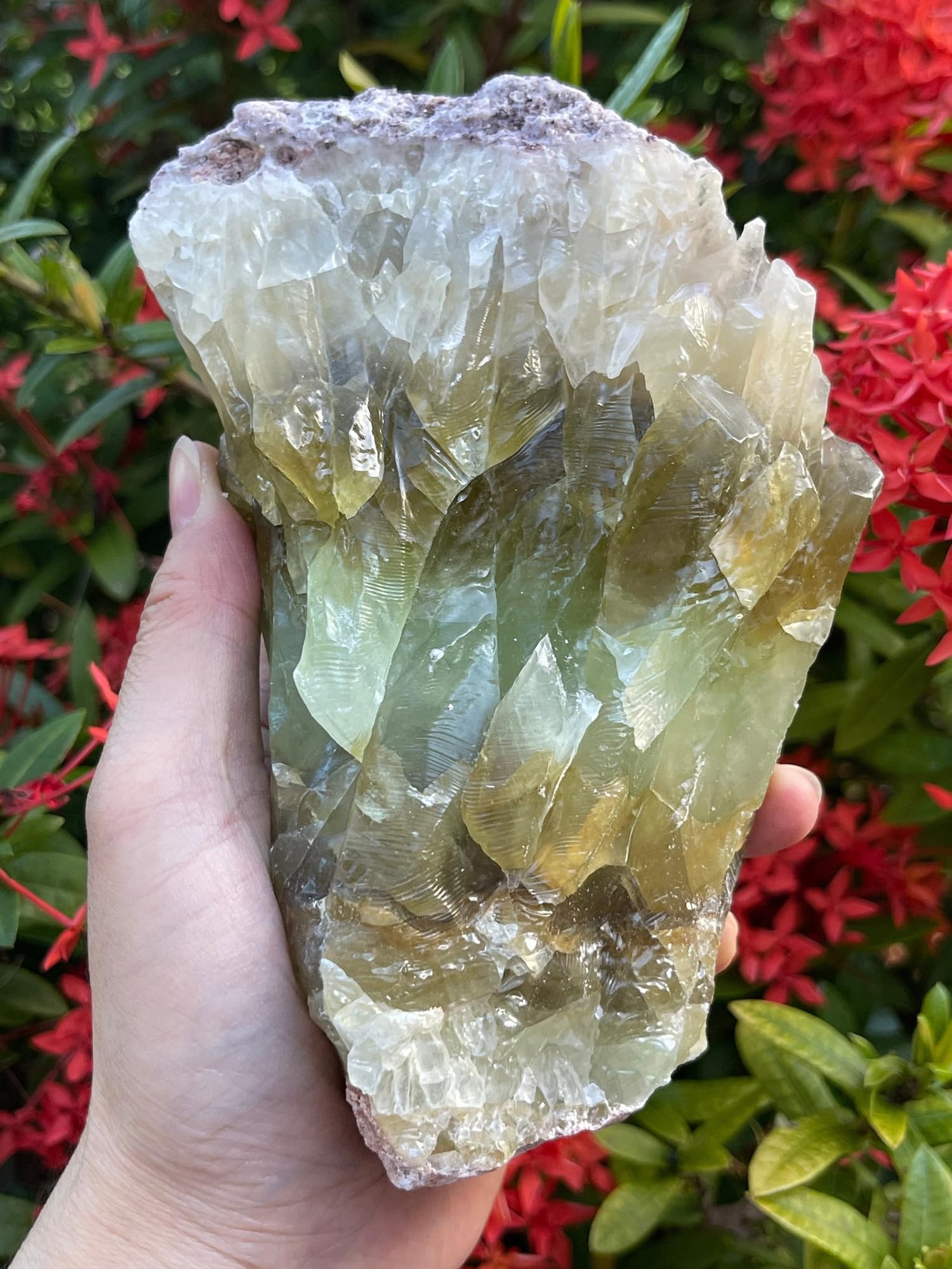 Extra Large Green Calcite Rough Natural Stones, Raw Calcite Green Crystals (0.25-0.5 Pounds)