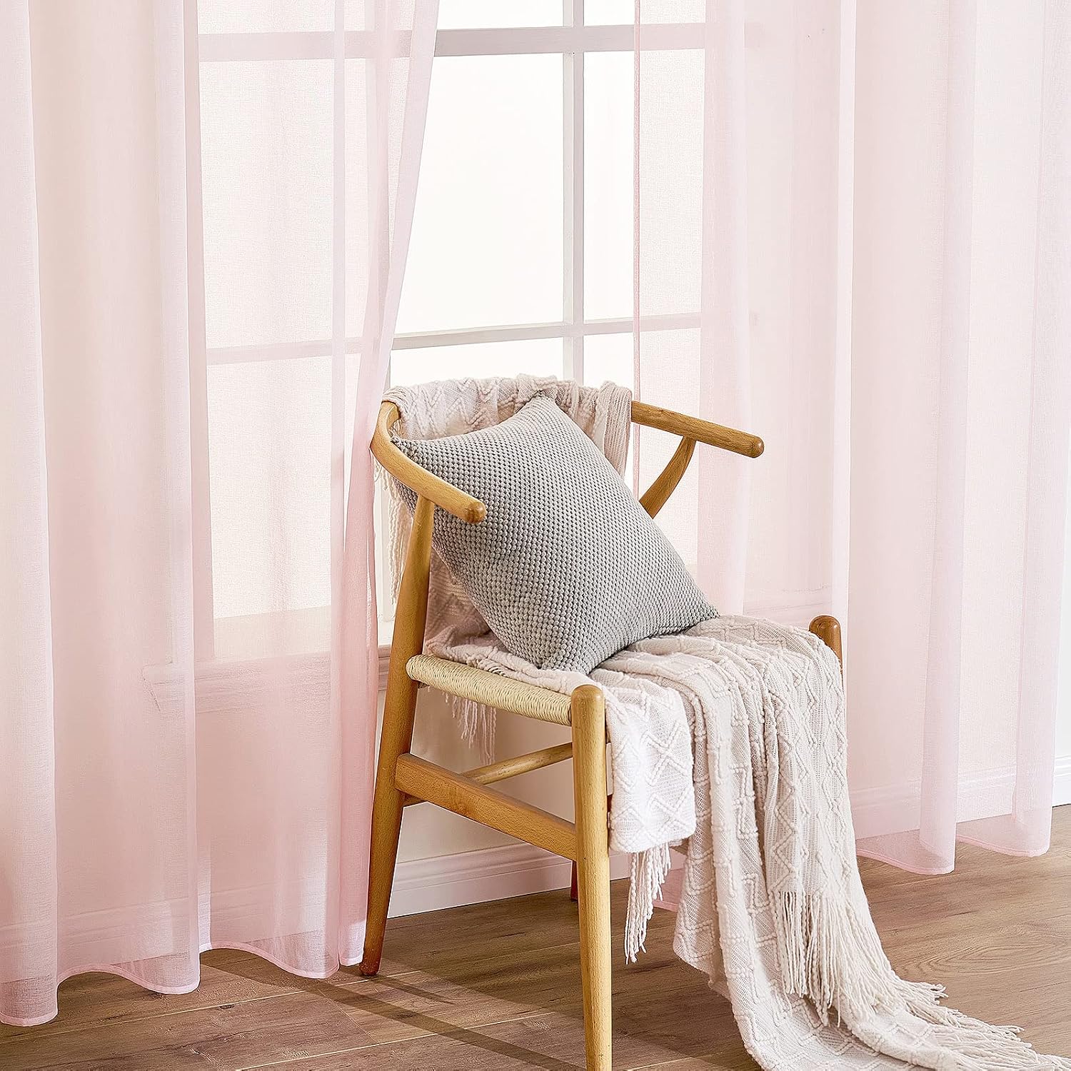 EMEMA Set of 2 Sheer Voile Curtains with Eyelets Transparent Voile Polyester Eyelet Curtain Transparent Living Room Airy Decorative Curtain for Bedroom 140 x 175 cm (W x H) Baby Pink - Image 3