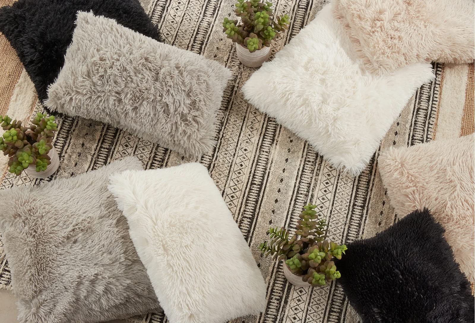 Amazon.com: Fennco Styles Classic Faux Fur Decorative Throw Pillow
