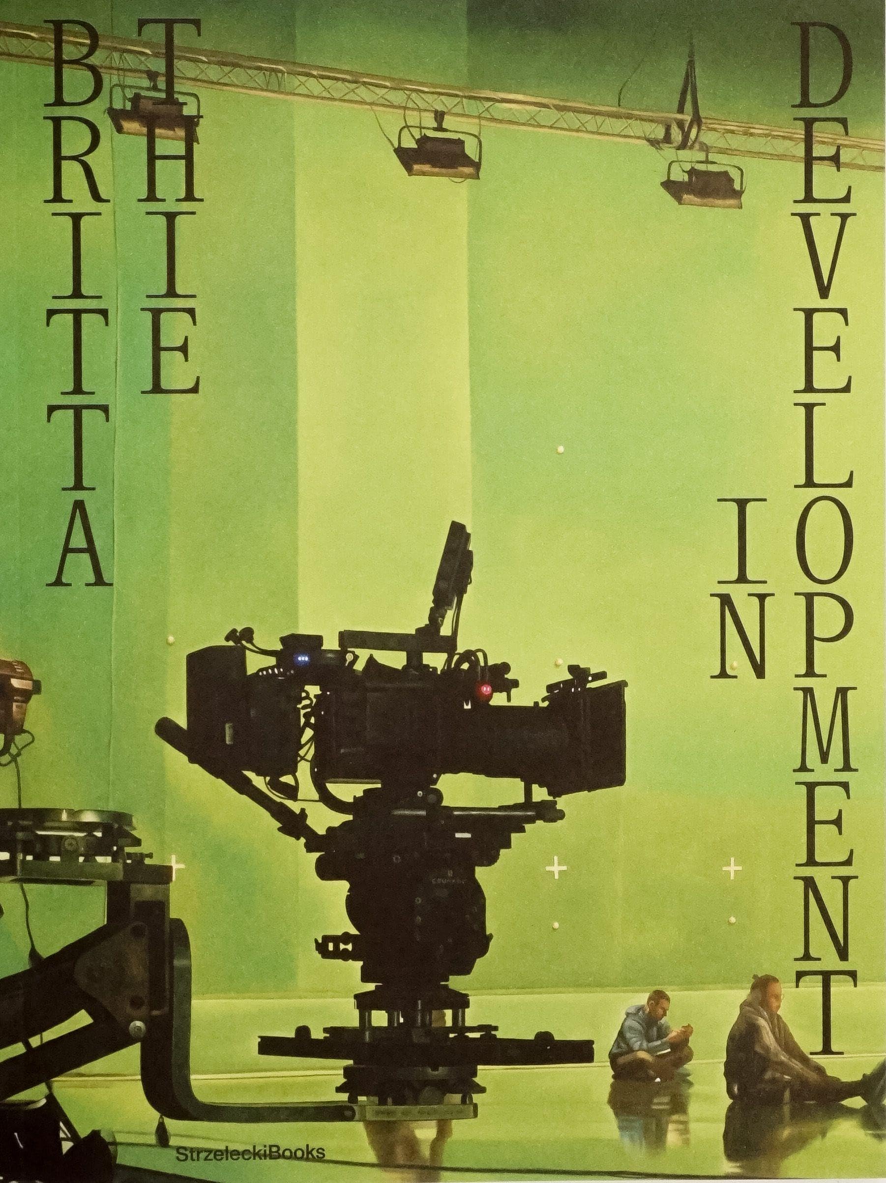 In Development: Britta Thie - Une immersion vibrante au cœur de la création moderne