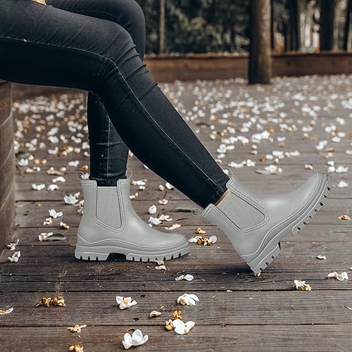 Miniatura 7 de DKSUKO Women's Short Rain Boots Rubber Waterproof Garden Boots Elastic Slip On Ankle Chelsea Boot Fashion Insulated Rain Shoe for Outdoor Work Thick