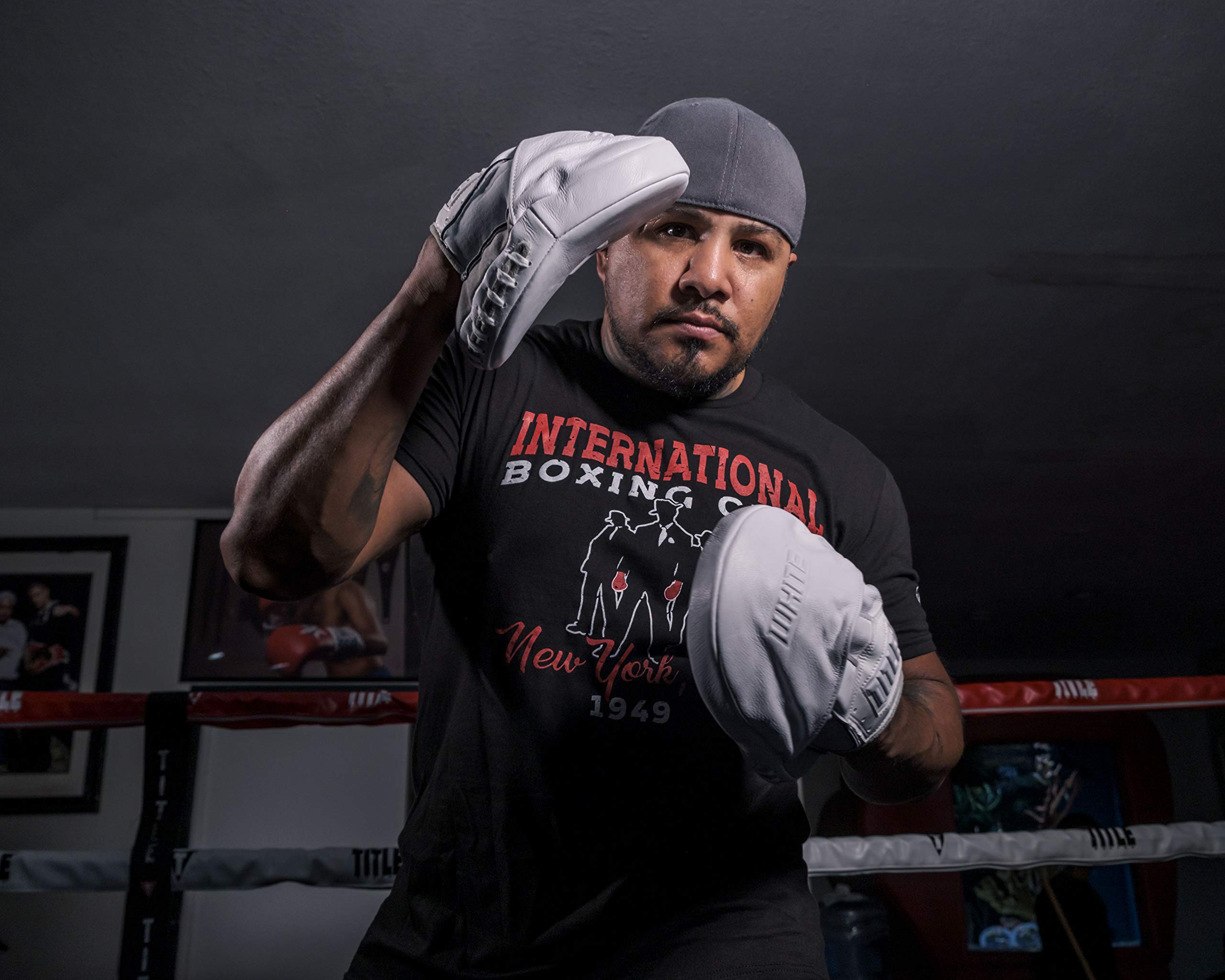 Amazon | TITLE ボクシング2.0パンチミット - ブラック、ムエタイ