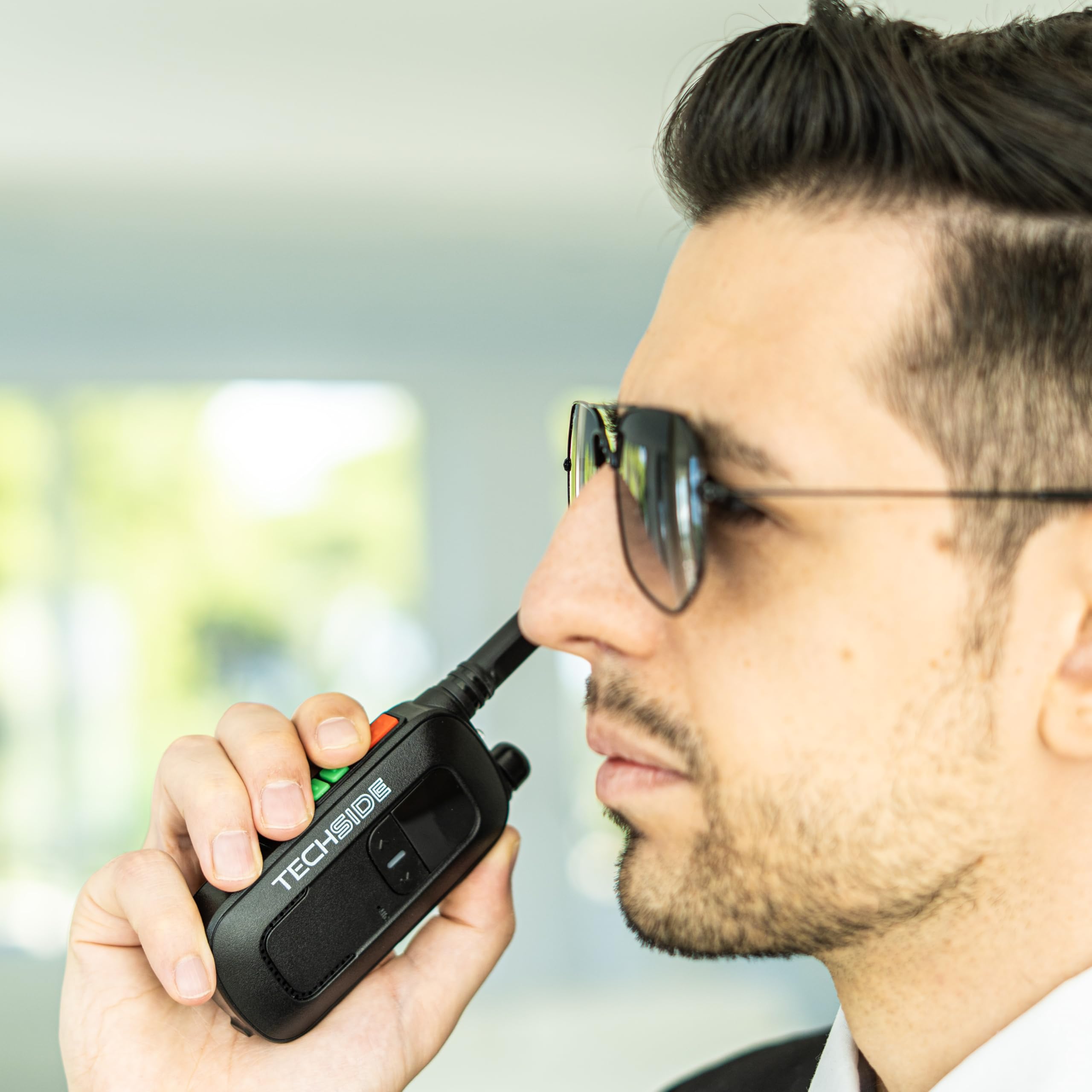 Techside TS-T2 Ricetrasmittente Professionale Walkie Talkie 16 Canali PMR446 (Libero uso) | Vox a 5 livelli | Scansione Automatica Canali | Set di 2 ricetrasmettitori full optional