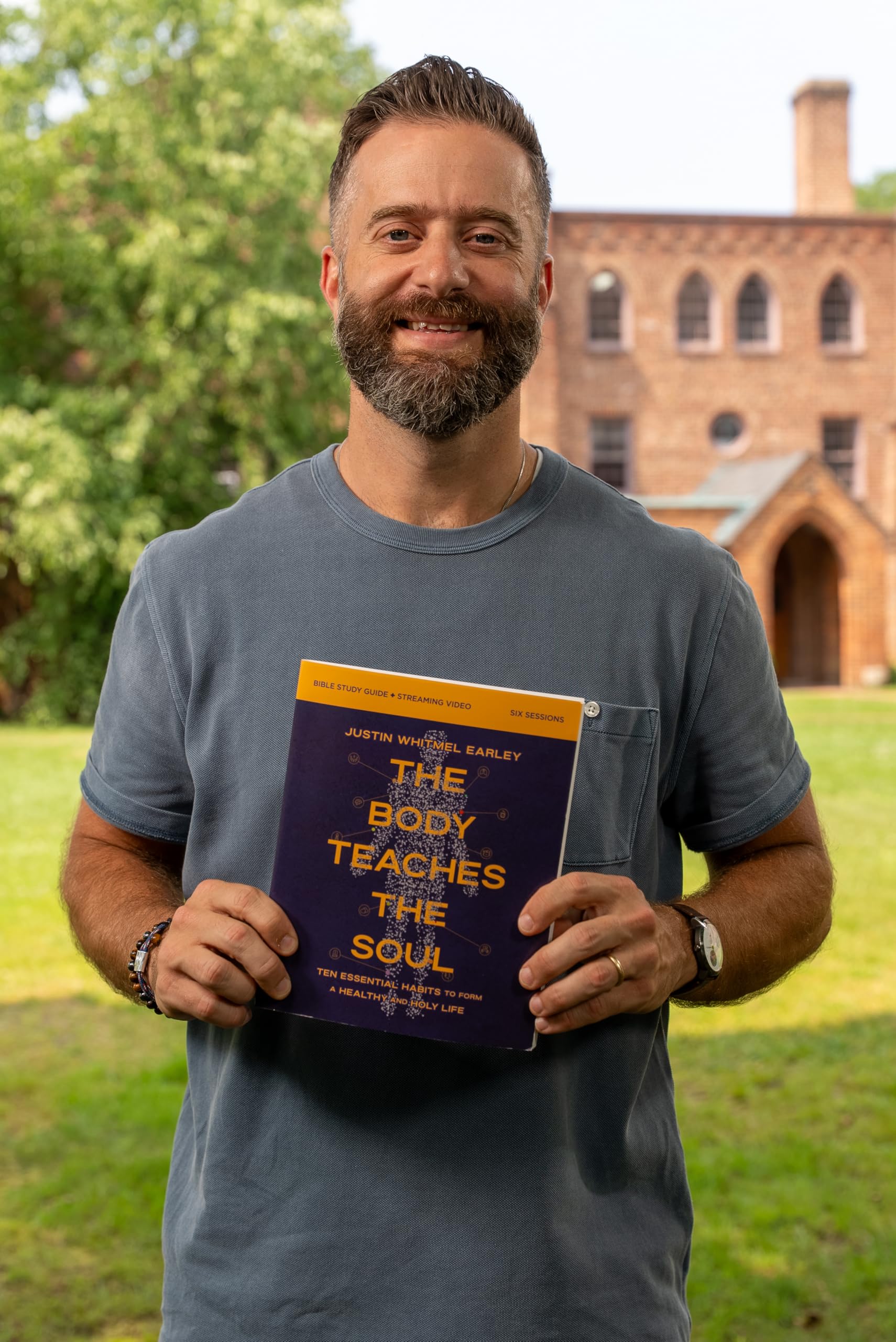 The Body Teaches the Soul Bible Study Guide Plus Streaming Video: Build Habits That Bring Your Body and Faith Into Harmony