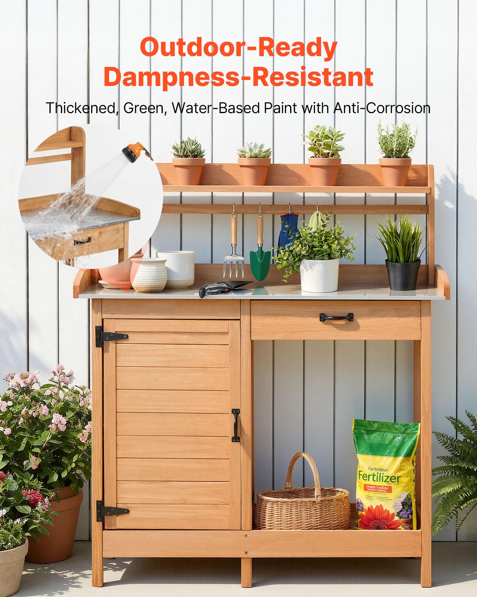 VEVOR Armadietto Banco per Giardinaggio, Postazione di Lavoro in Legno per Esterni con Piano in Ferro Zincato da 112 x 46,5 cm, con Cassetto, Mobiletto Portaoggetti e Ripiani, Ganci per Patio