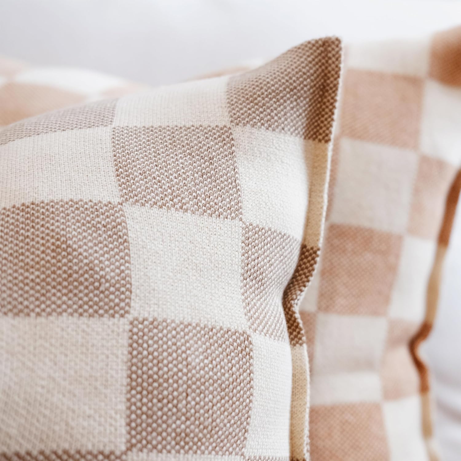 100% Soft Cotton Knitted Modern Geometric Checkers Throw Pillow Cover (Cacao & Off White)