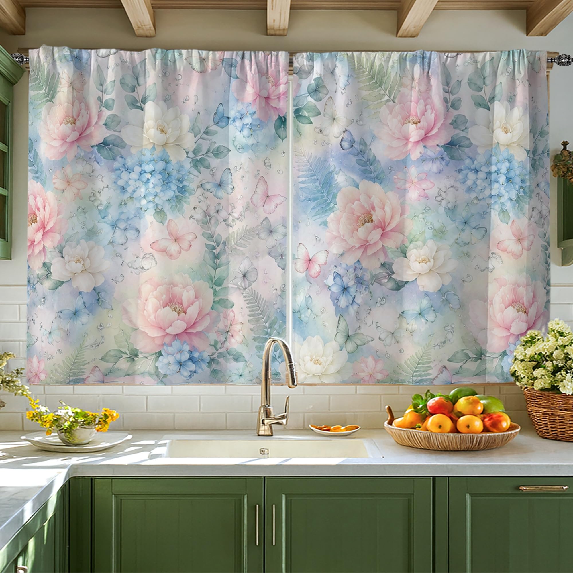 Rideaux de cuisine fleuris pour faire entrer le printemps dans votre maison