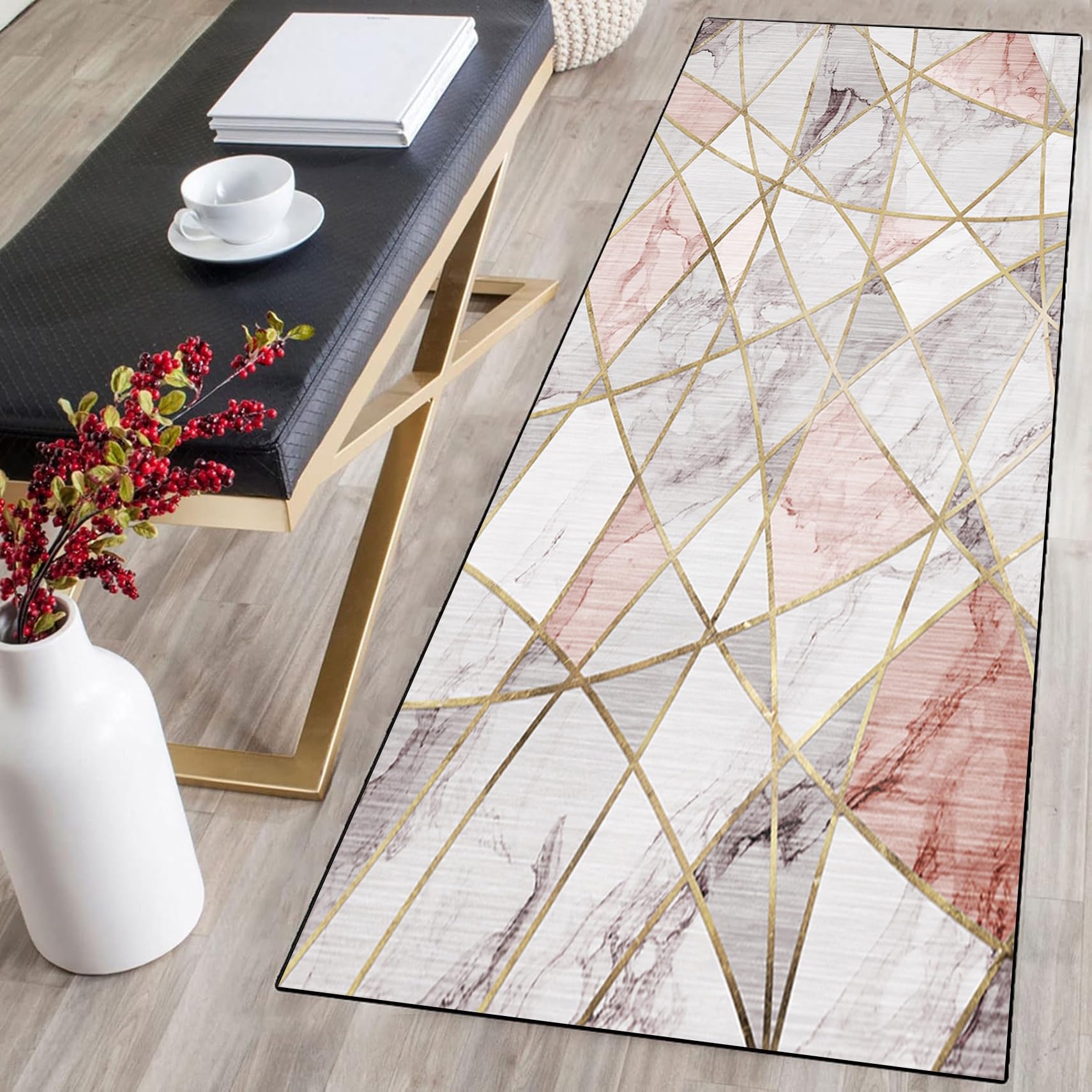 Tapis couloir long moderne lavable pour sécuriser les sols glissants de la maison