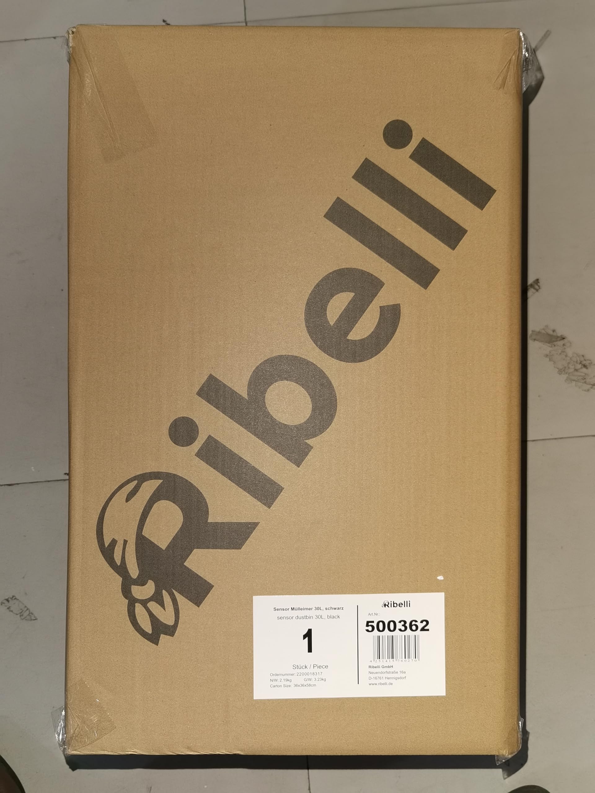 Ribelli Edelstahl Mülleimer - Abfalleimer mit Sensor - automatisches Öffnen und Schließen - Klemmring für Müllbeutel - Abnehmbarer Deckel - mit LED-Funktionsanzeige (50 Liter, Schwarz)