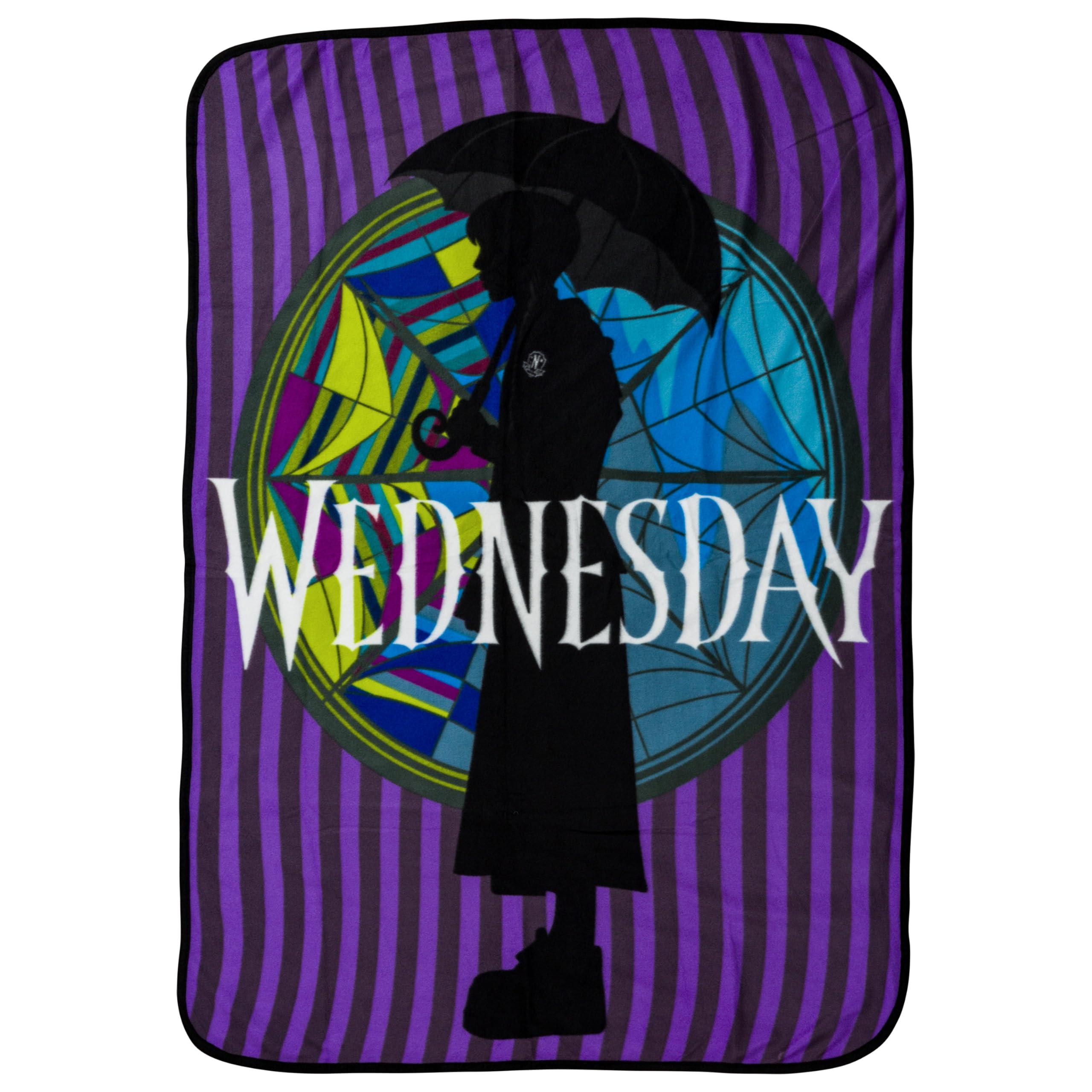 Plaid polaire 180 GSM The Addams Family de Silver Buffalo au toucher ultra doux