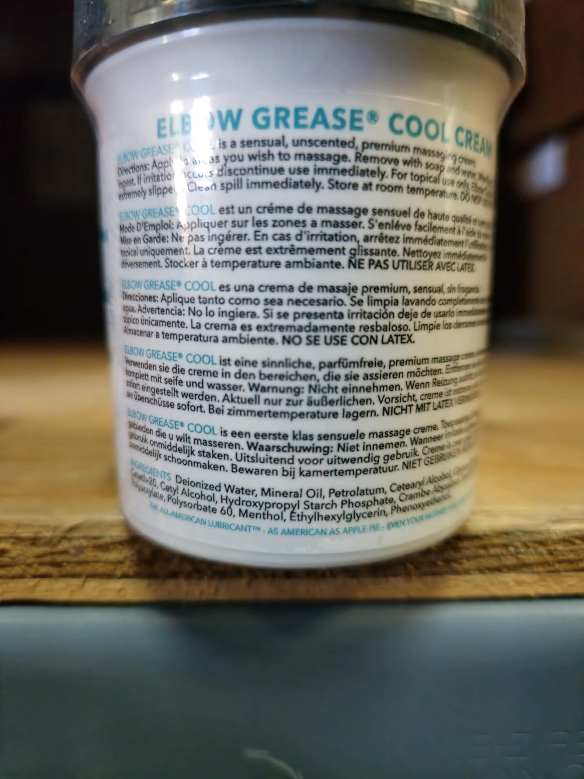 Elbow Grease Cool Lubricante en base de aceite para acciones de profunda con efecto de enfriamiento - 114 gr