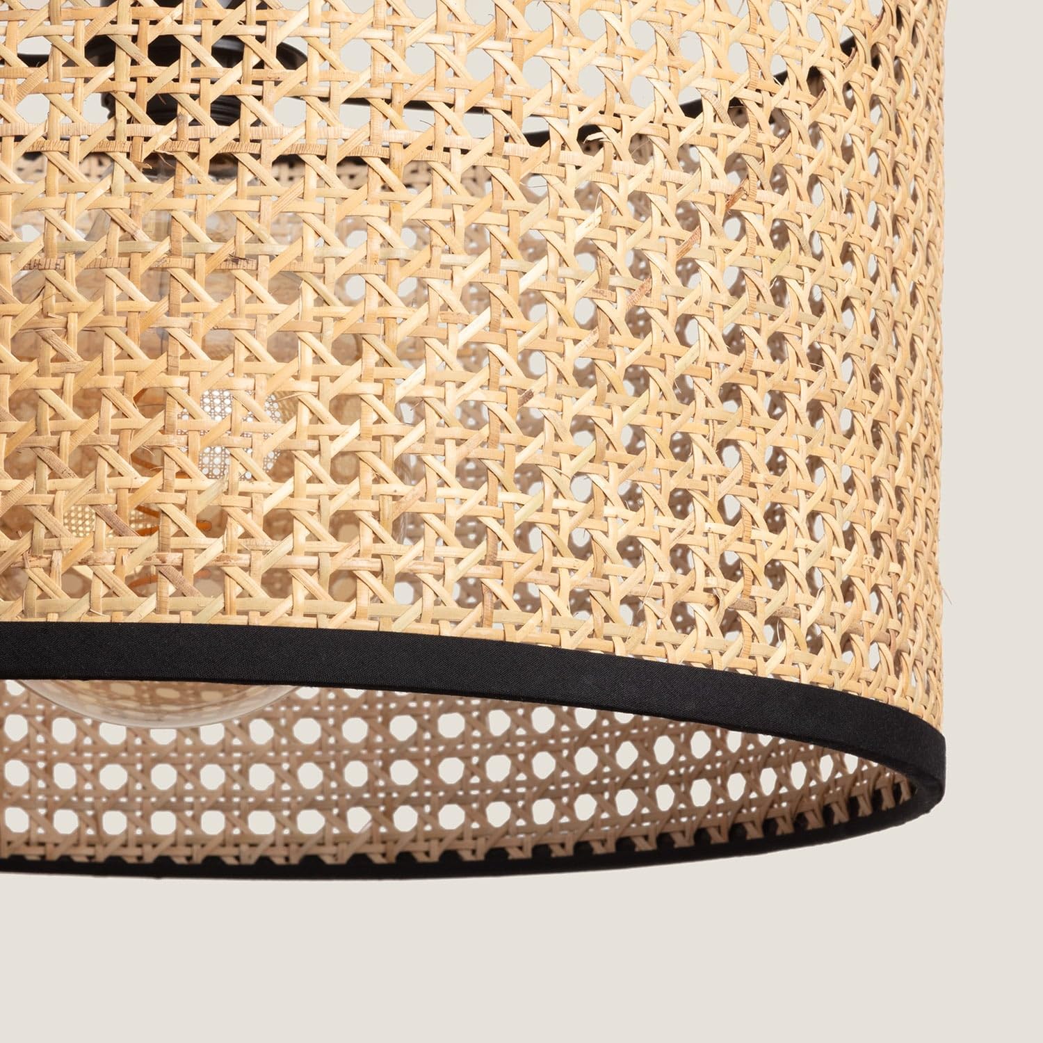 LEDKIA Lámpara Colgante Ratán Huela Natural | CasquilloE27