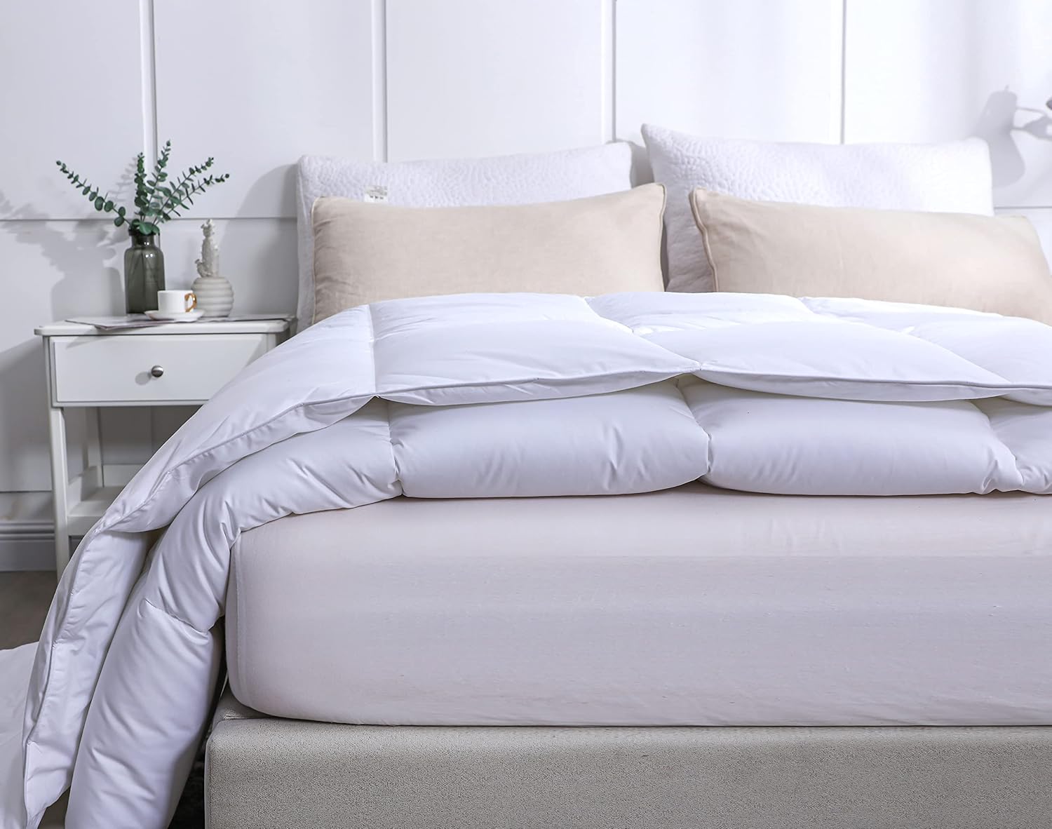 JA COMFORTS Premium Goose Down Feather Comforter with 8 Corner Tabs-King Size,600 TC, 100% Cotton Cover, Down and Feather Filling, 500+ Fill Power,All Season Duvet Insert