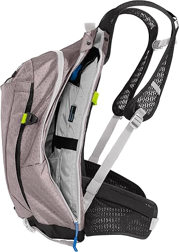 Miniatura 10 de CamelBak Mochila de hidratación para bicicleta M.U.L.E. Pro 14 para mujer de 100 onzas