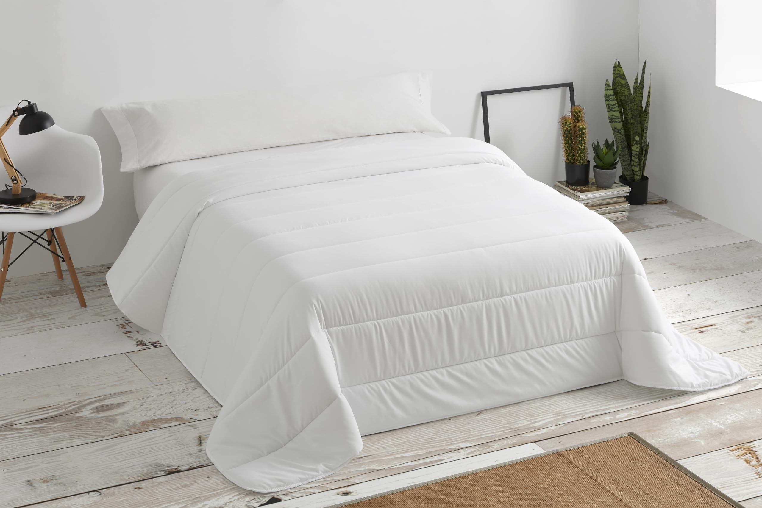 Degrees Home - Calid - Edredon Cama 135/140 cms - Nordico Cama 140 - Relleno nordico Cama 140 - Todo el año - Fibra 270 grms/m2-220x220 cms - Blanco