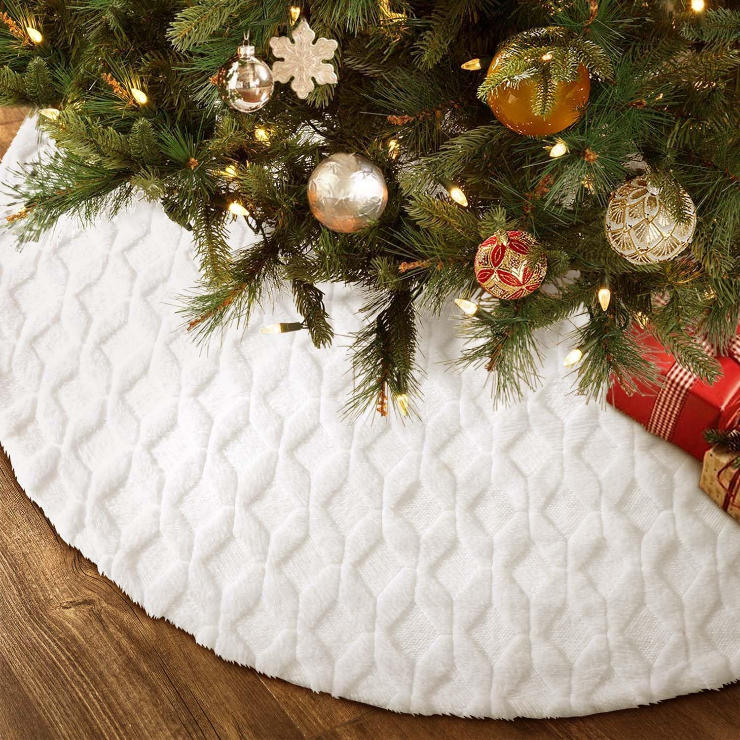 AUTOYSUR 48 Inch Christmas Tree Skirt with Snowflakes, White, Xmas Tree Mat for Christmas Tree Decorations