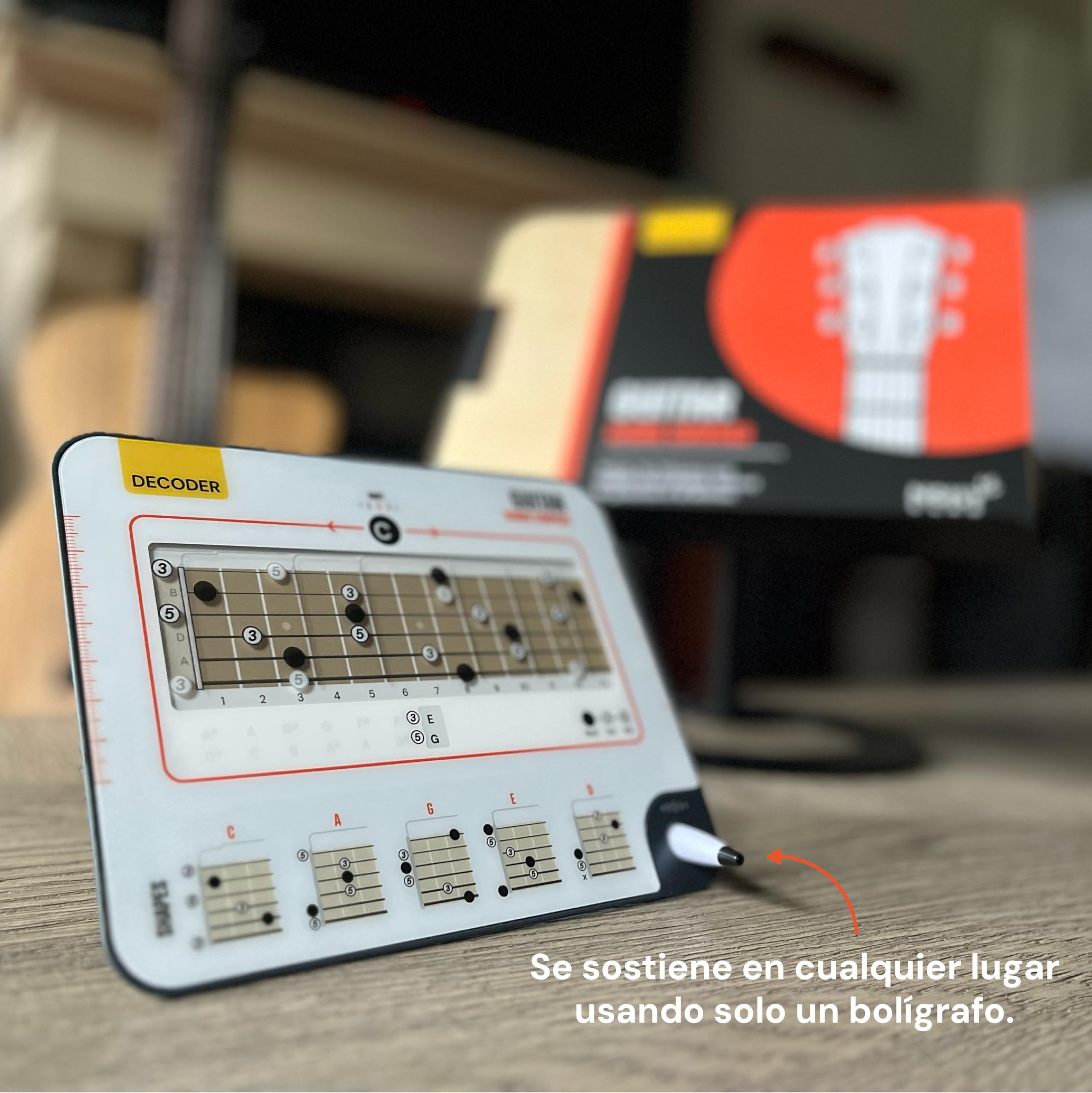 Brújula Deslizante de Acordes de Guitarra y Libro - Aprende el Sistema CAGED, Construye 1000+ Acordes en Cualquier Tono, Herramienta Decodificadora Visual del Diapasón y Libro de Teoría - Para