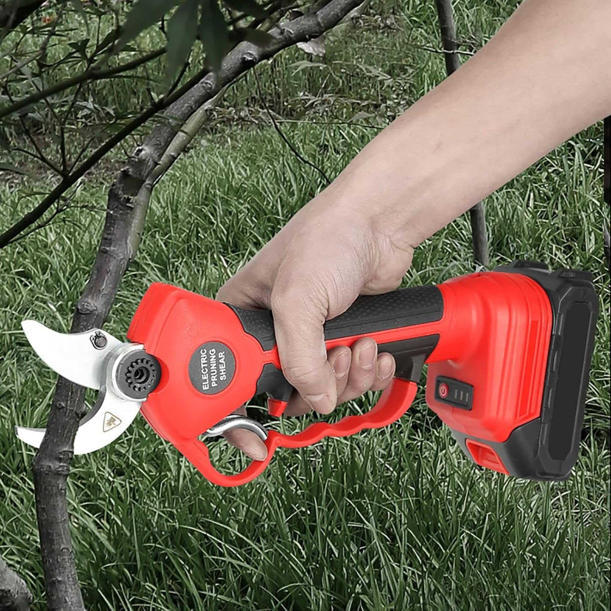 Potatore Elettrico Telescopico a Batteria – Lama 15 cm, Asta Estendibile fino a 3 m, Batteria Ricaricabile Inclusa, per Potatura Alberi e Rami Alti | WHIZZPRUNER