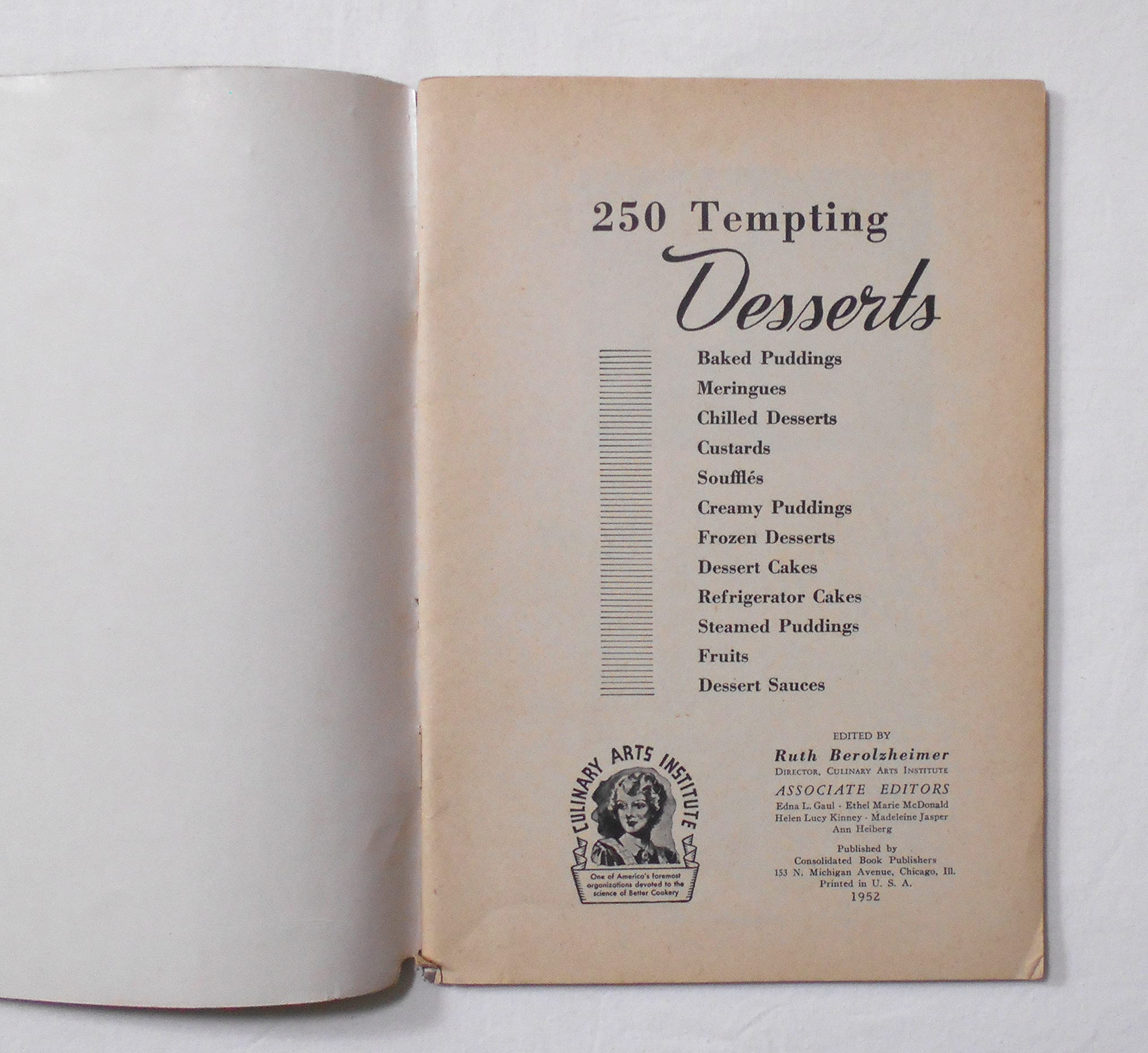 Amazon.co.jp: 【250 DELECTABLE DESSERT RECIPES】 40年代アメリカの