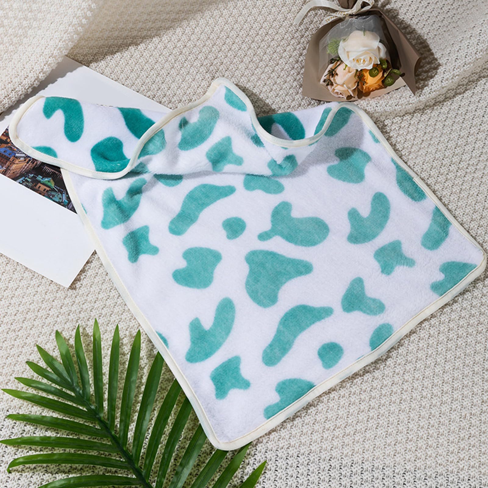 Coperta per Cani di Piccola Taglia Media, Simpatica Coperta Calda per Animali Domestici con Stampa di Mucca Soffice Coperta per Gatti per Cani Gatti Autunno e Inverno(L)