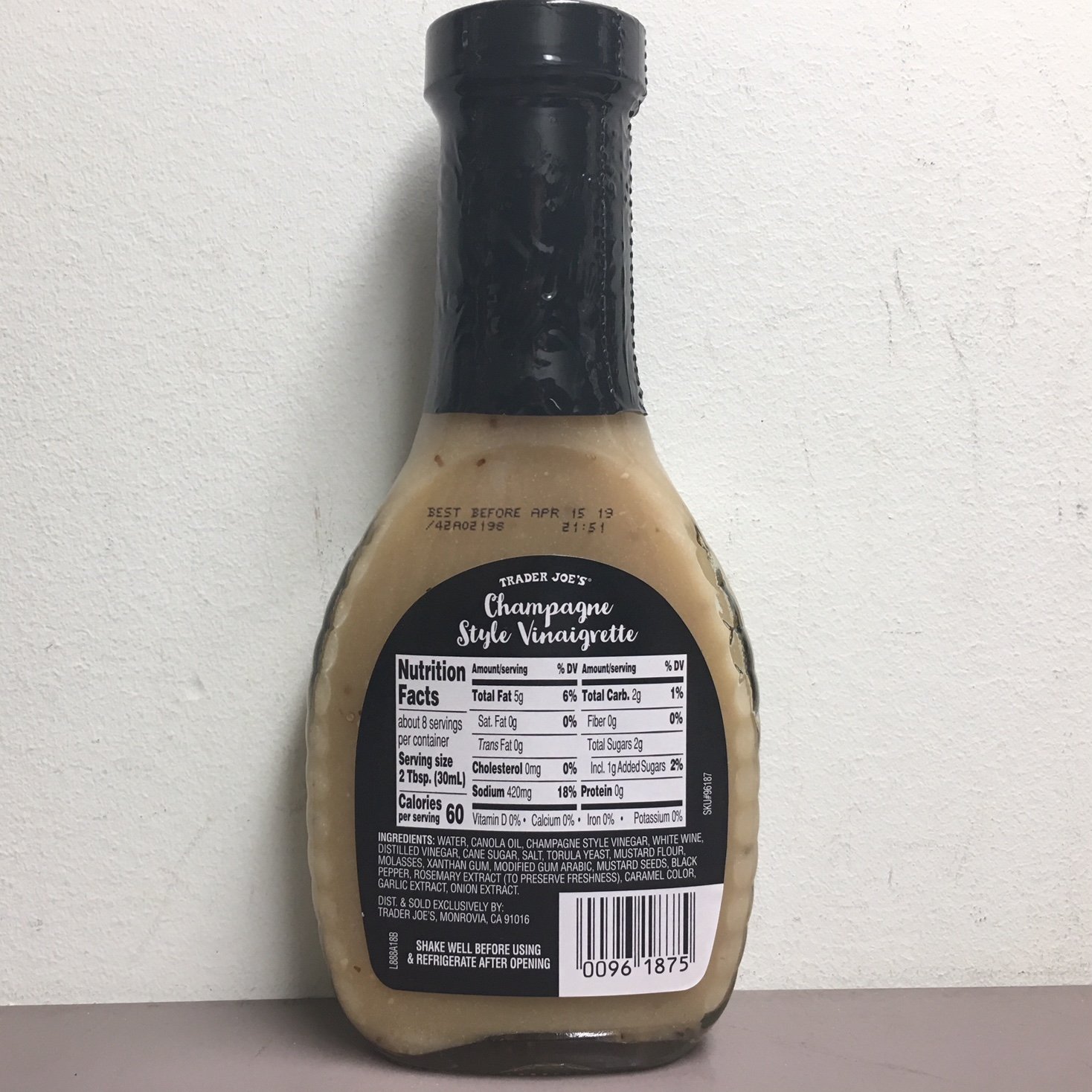 champagne dressing trader joe's Exploring Trader Joe's: Trader Joe's Champagne Pear Vinaigrette With Gorgonzola
