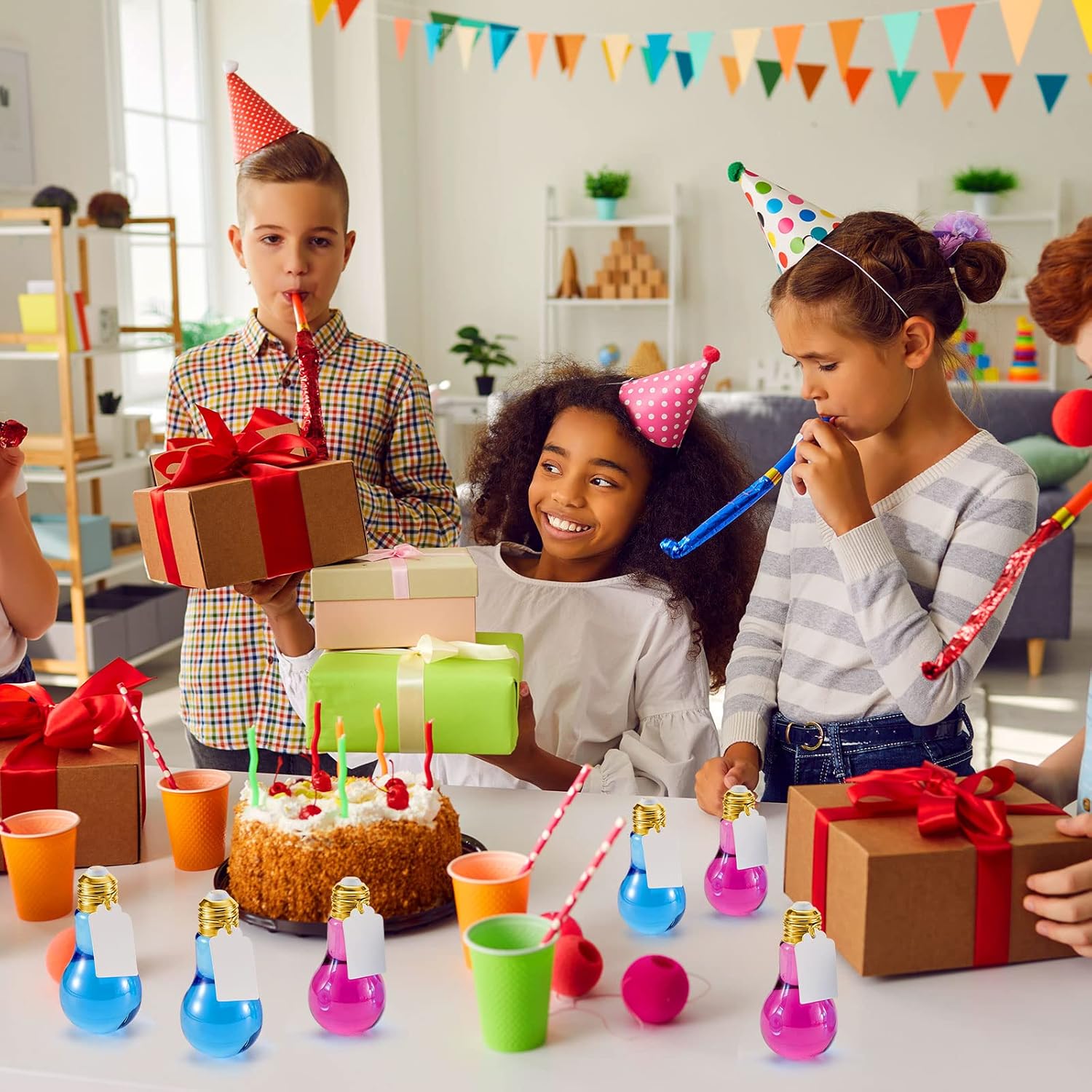 Tessco 72 Pieces 100 ml Plastic Light Bulb Jars with Card and String, Light Bulb Candy Containers Clear Candy Jars Fillable Lightbulb Ornaments for Christmas Crafts Party Favors