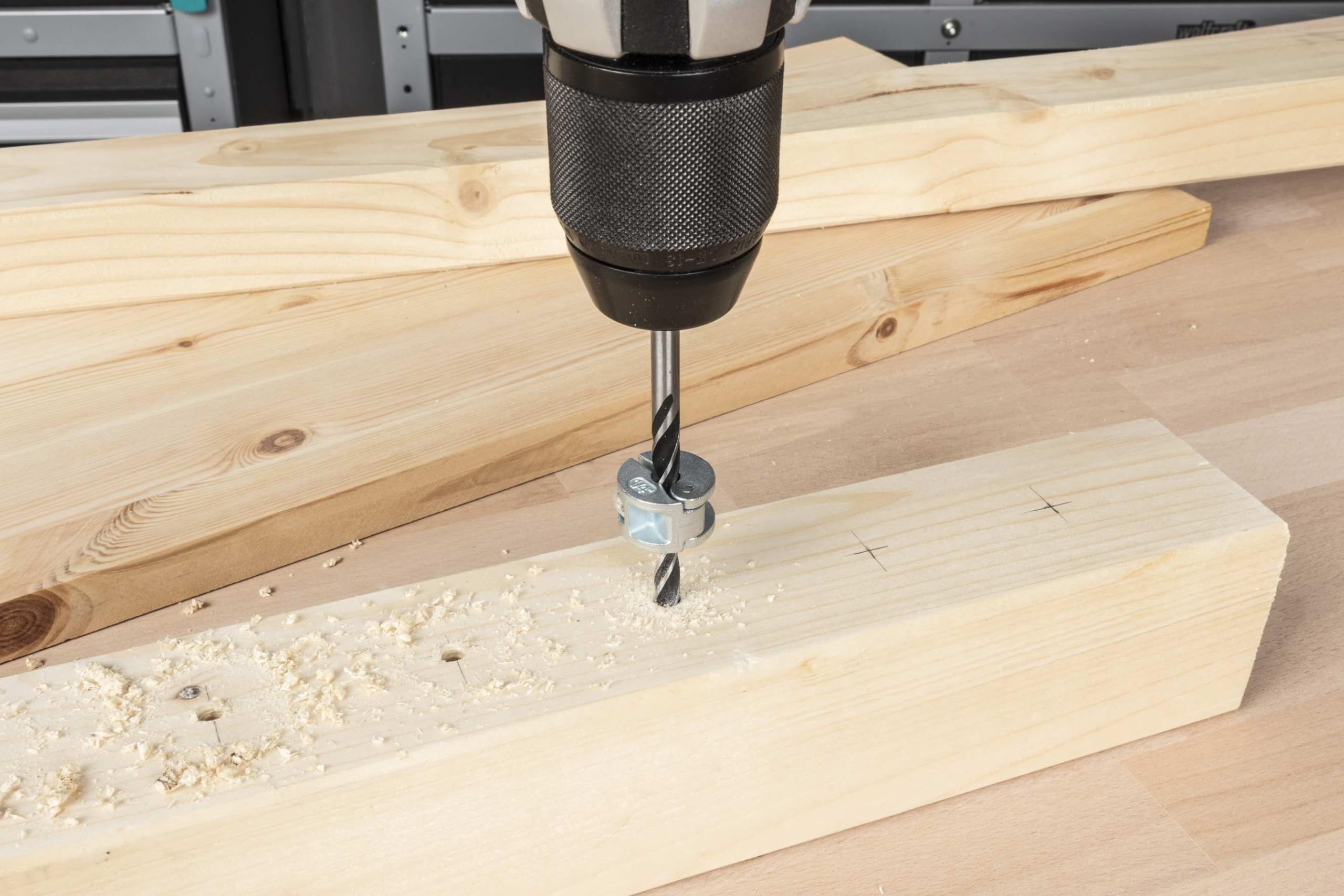 Bundle of wolfcraft Guida per spinatura – Calibro di spinatura per giunzioni in legno I 4640000+ wolfcraft Set di base per eseguire fori a profondità limitata I 8639000