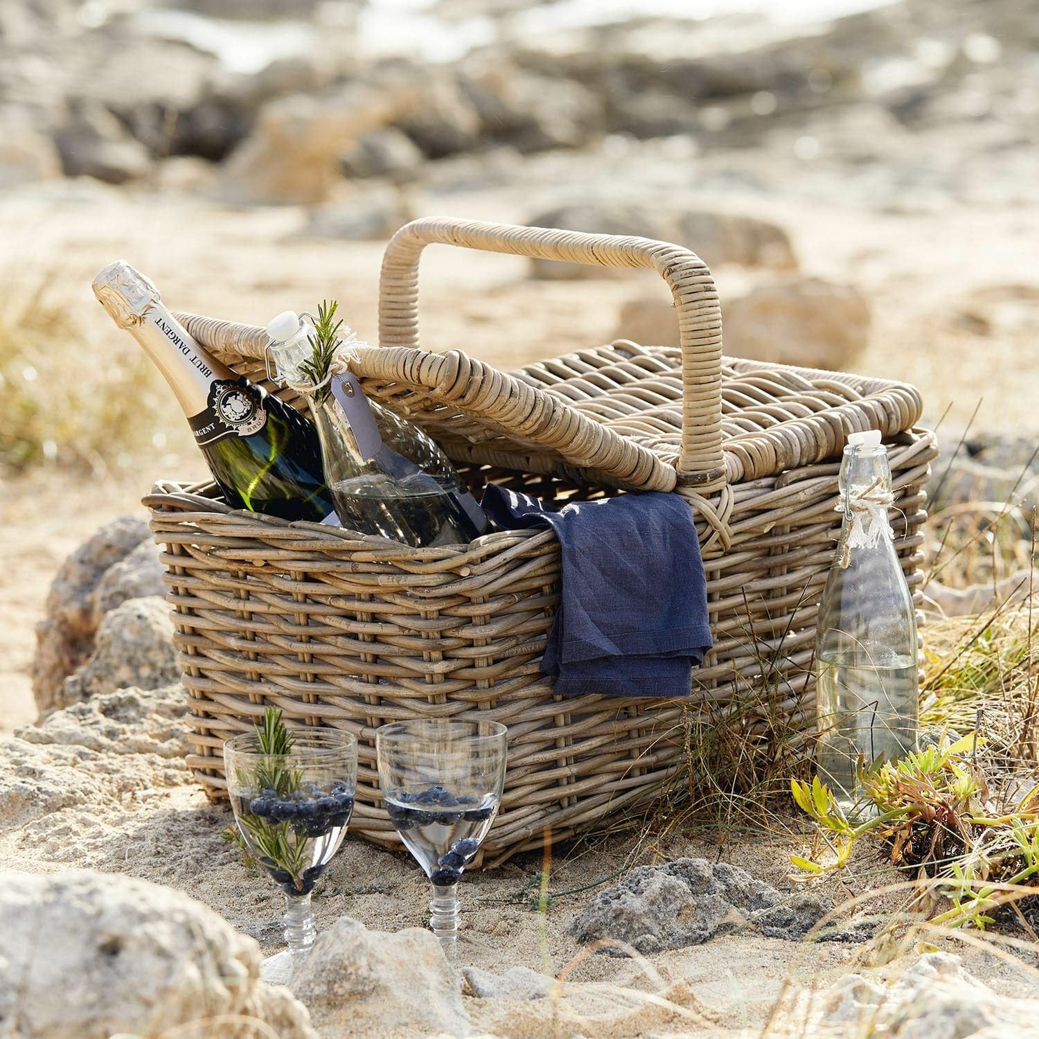 Loberon Mandeure Panier - pour Les Courses et Les Pique-niques - Tressé à la Main, Marron