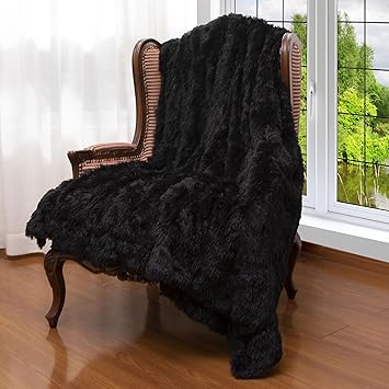 Cheer Collection Throw Blanket - Shaggy Hair Fluffy Blanket for Couch or Bed, Soft Throw Blanket, Plush Fuzzy Blanket, Decorative Super Soft Blanket, Machine Washable, 50"x60", Black