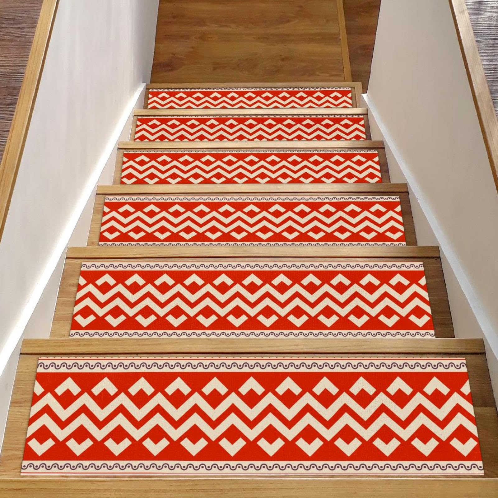 Evita resbalones en casa con la alfombra antideslizante para escaleras de madera de 76 x 20 cm