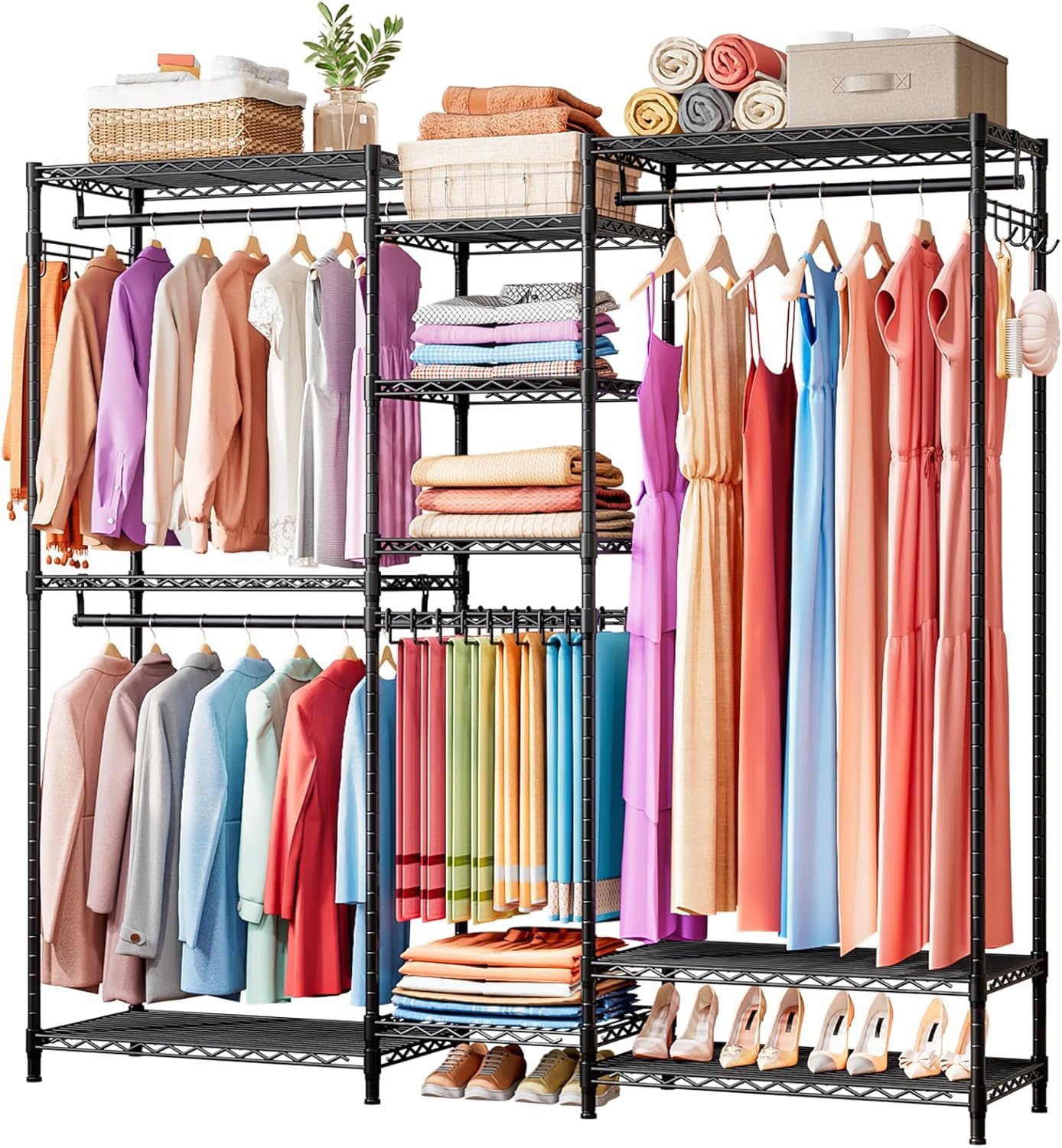 Penderie pour vêtements et armoire ouverte noire pour sublimer l'organisation de votre chambre