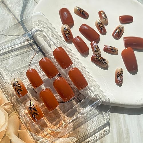 Miniatura 5 de 24 uñas postizas cuadradas a presión, color marrón, con diseños de hojas doradas, uñas acrílicas de longitud media, uñas adhesivas brillantes para