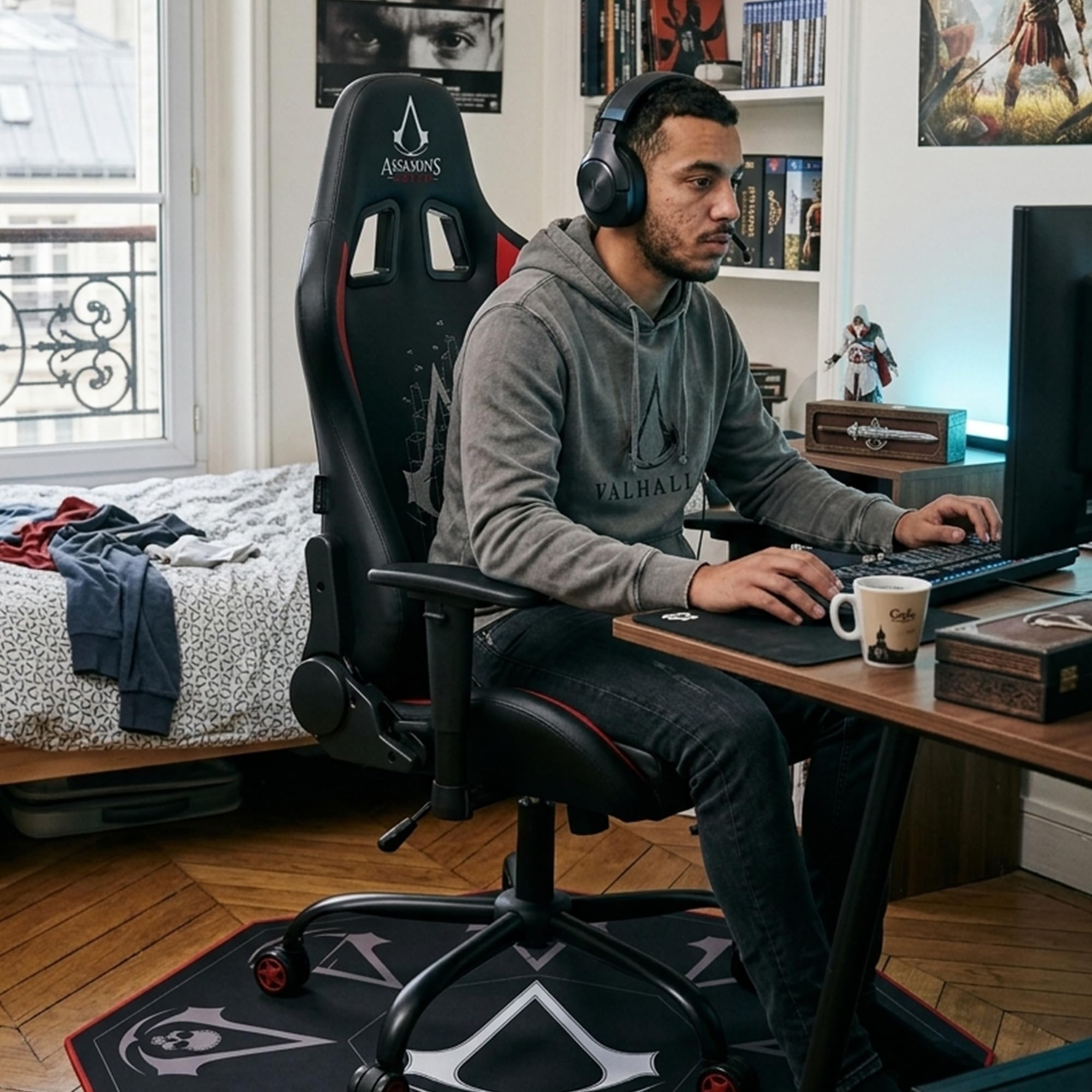 Subsonic - Silla Gaming Assassin'S Creed - Silla de Oficina Ergonómica con Espuma de Alta Densidad, Respaldo Reclinable y Reposabrazos 3D Ajustables - Altura Ajustable - Negro