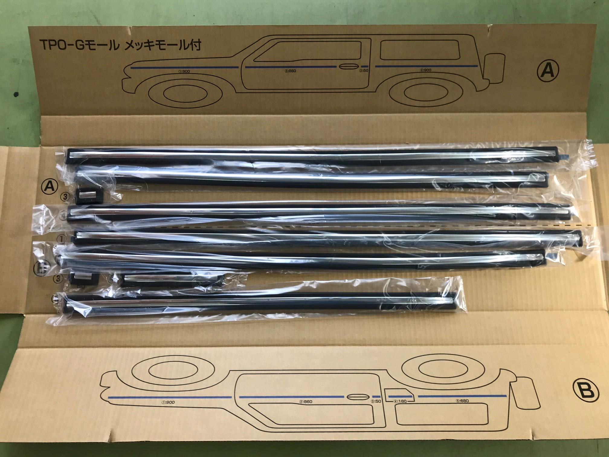 Amazon | 黒メッキ 新型ジムニー用 JB64 TPO－Gモール カスタムパーツ 