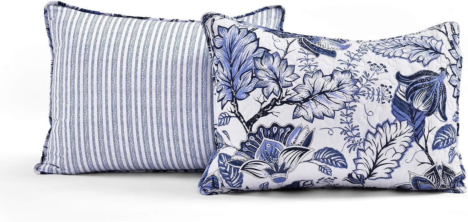 Lush Decor Cynthia Jacobean Quilt 3 Piece Reversible Bedding Set, King, Blue