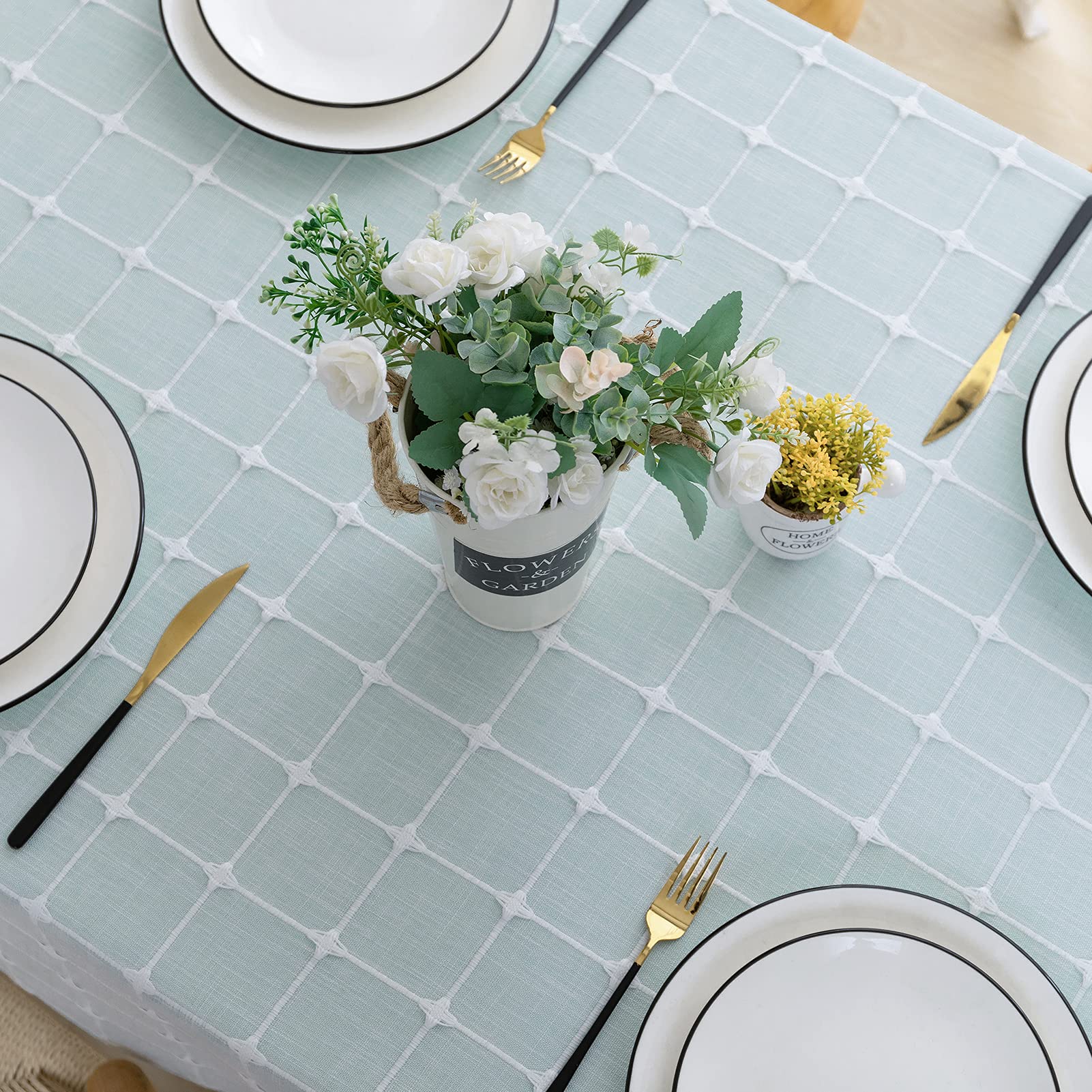 Lipo Linen Green Rectangle Tablecloth,Embroidered Lattice Table Cloth,Wrinkle Free Anti-Fading,Table Cover Decoration for Kitchen Dining, Party, Holiday,Buffet,55"x104",Light Green