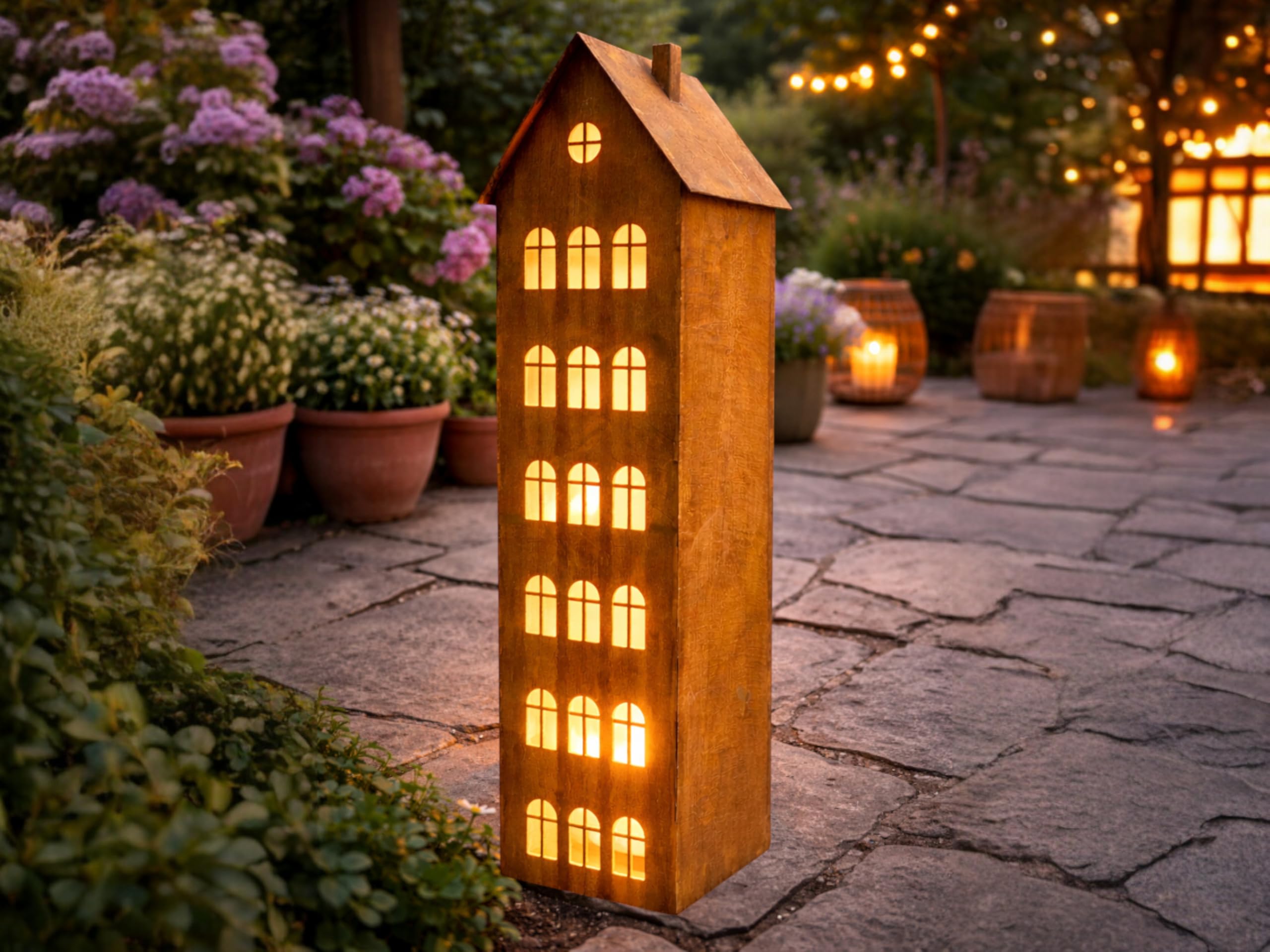Bornhöft Metall Haus Edelrost Gartendekoration, 101 cm Höhe, 24 cm Breit, XXL Deko Skulptur mit Fenstern, Rost Optik